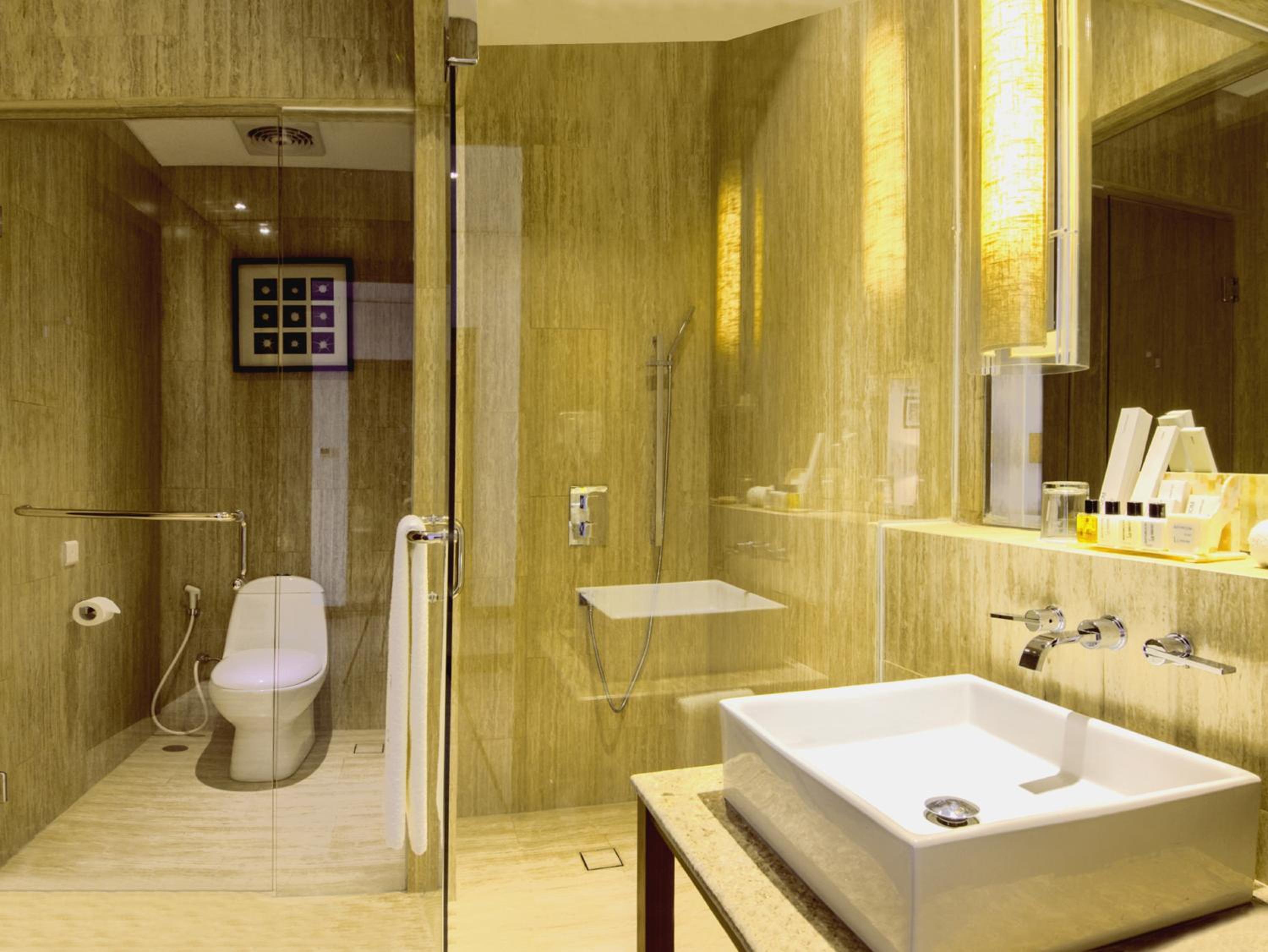Lv8 Resort Hotel