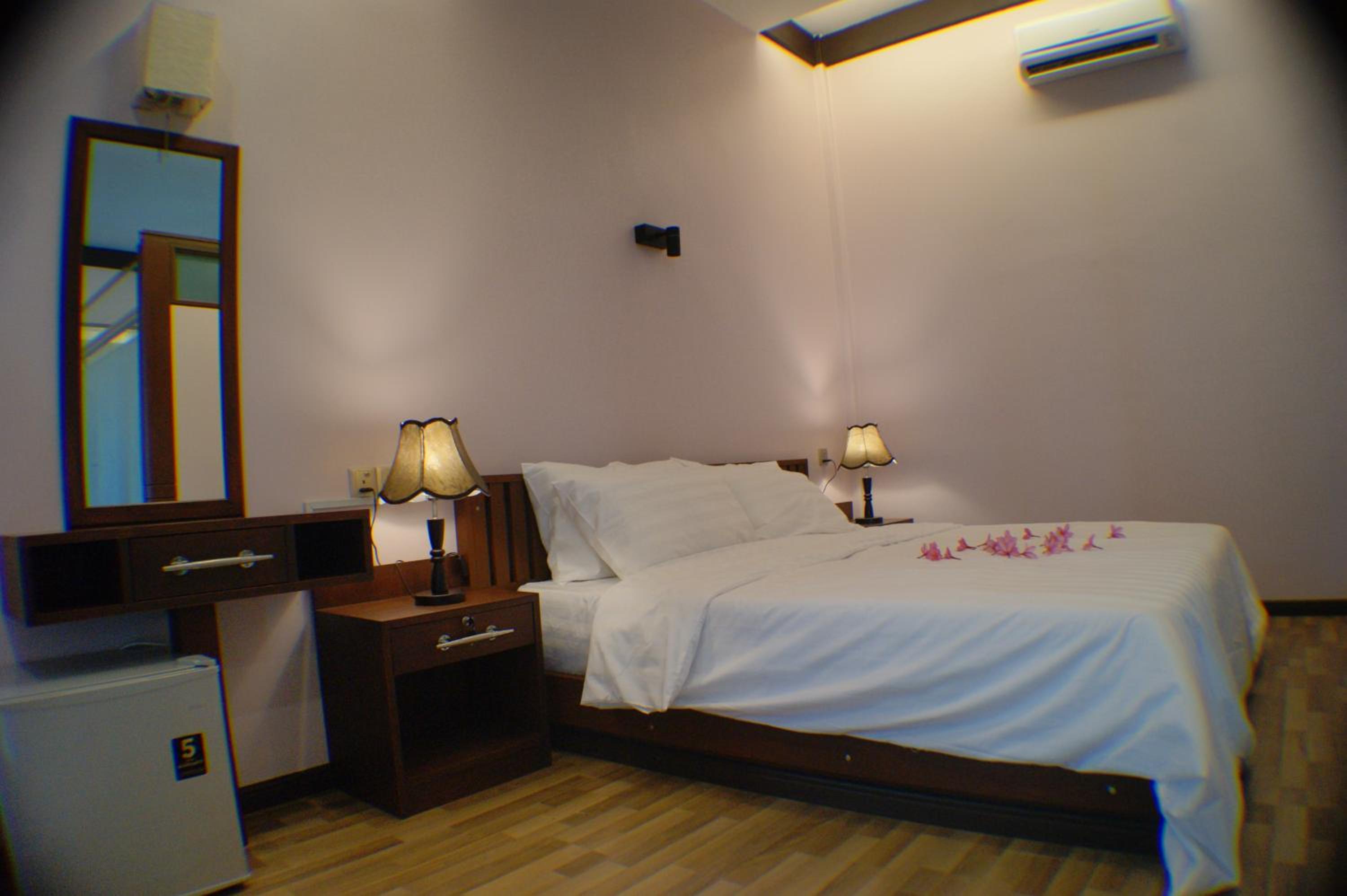 Photo 44