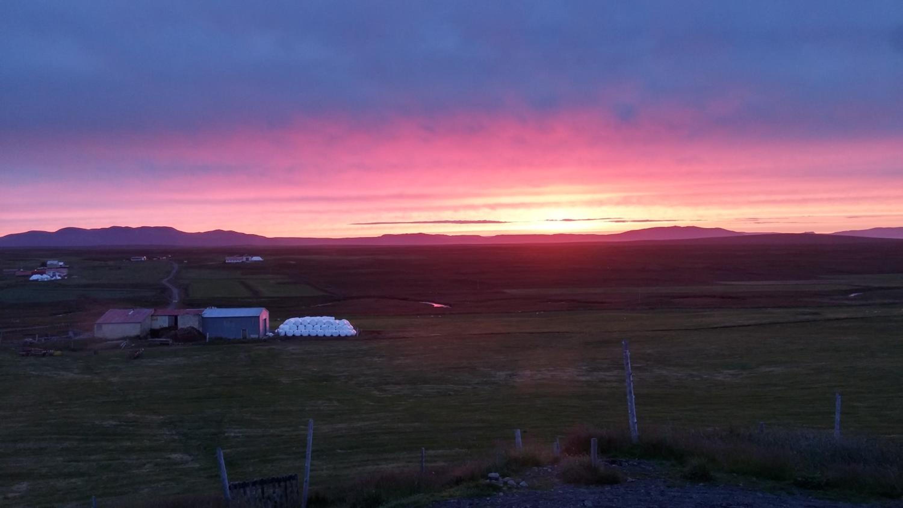 Grásteinn Guesthouse