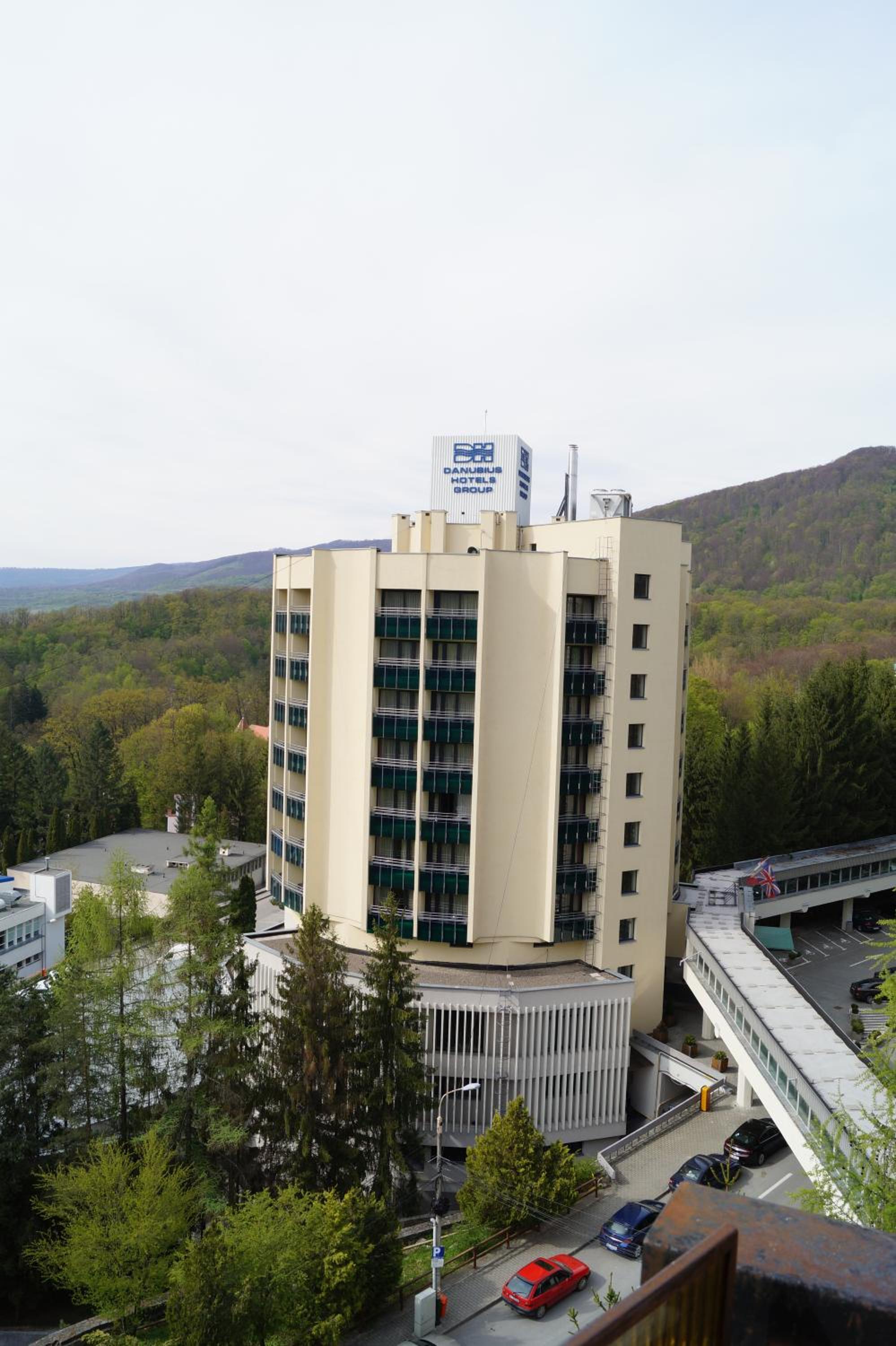 Hotel Ensana Bradet - Image 1