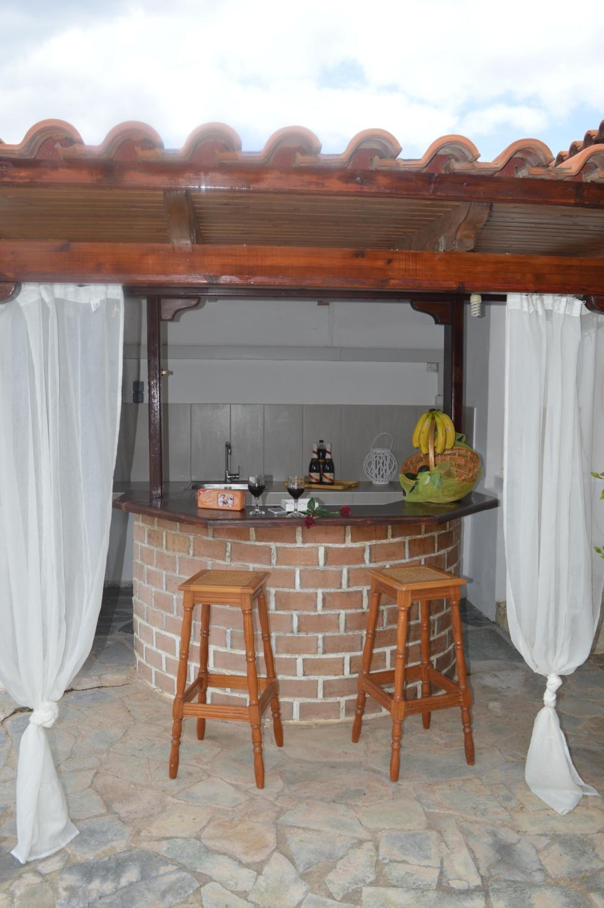 Casa Saronida