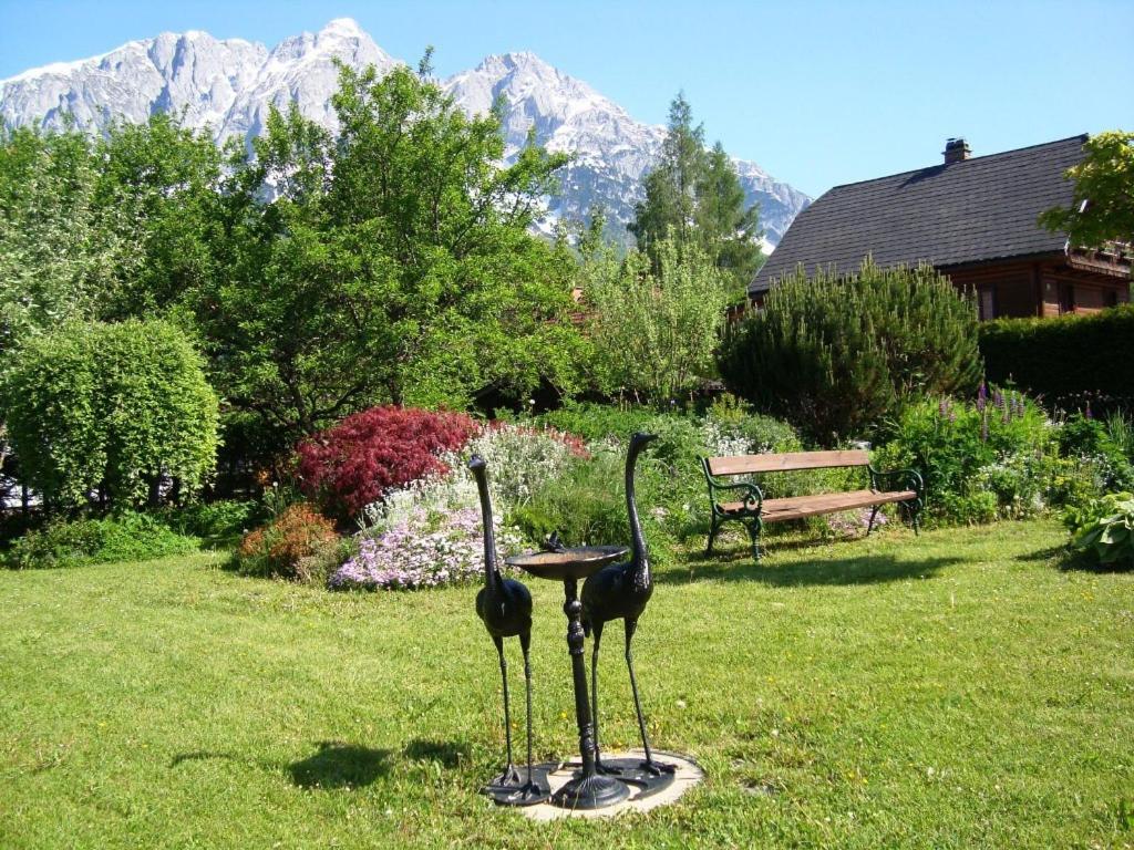 Pension Tilly