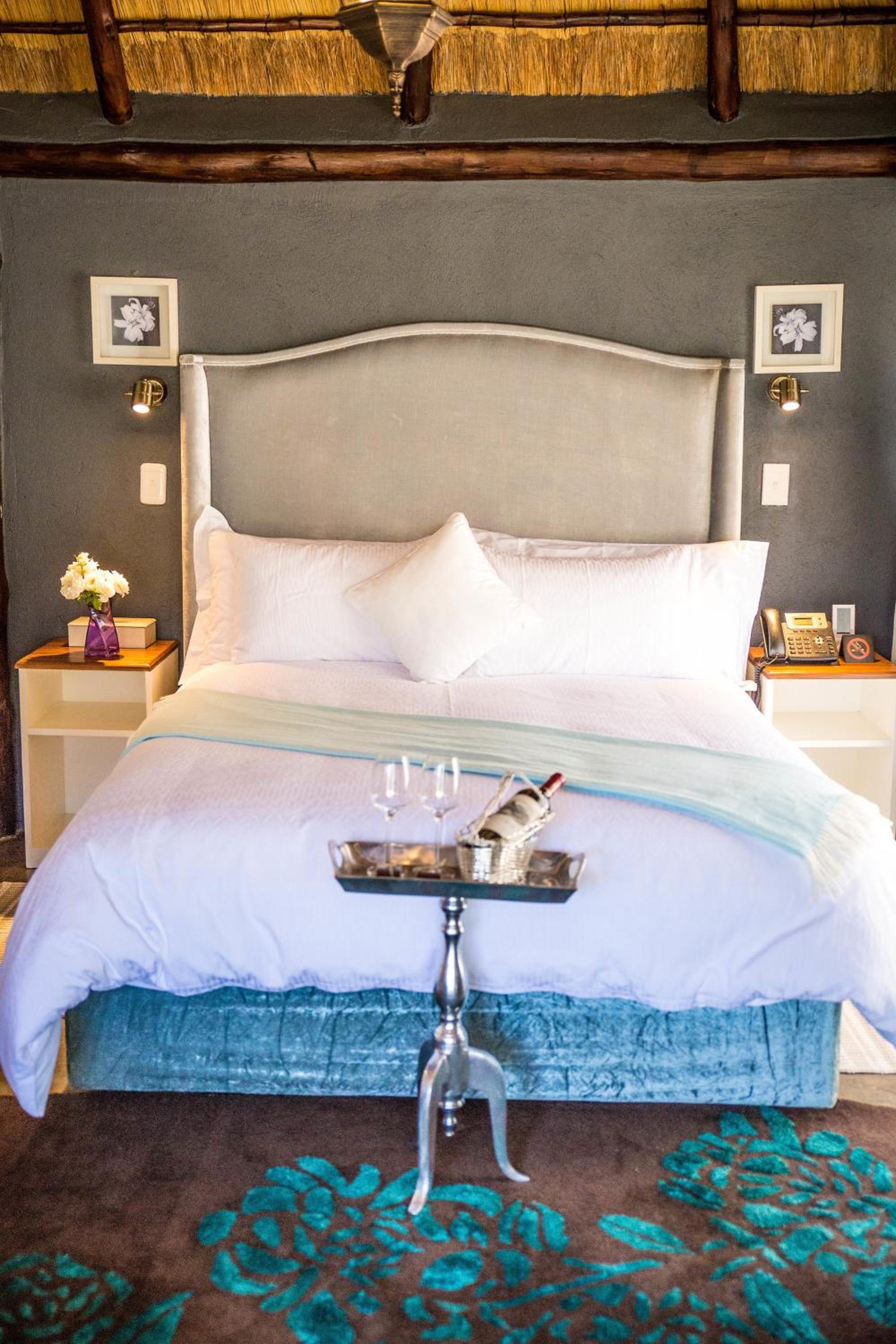 TshiBerry Bed & Breakfast