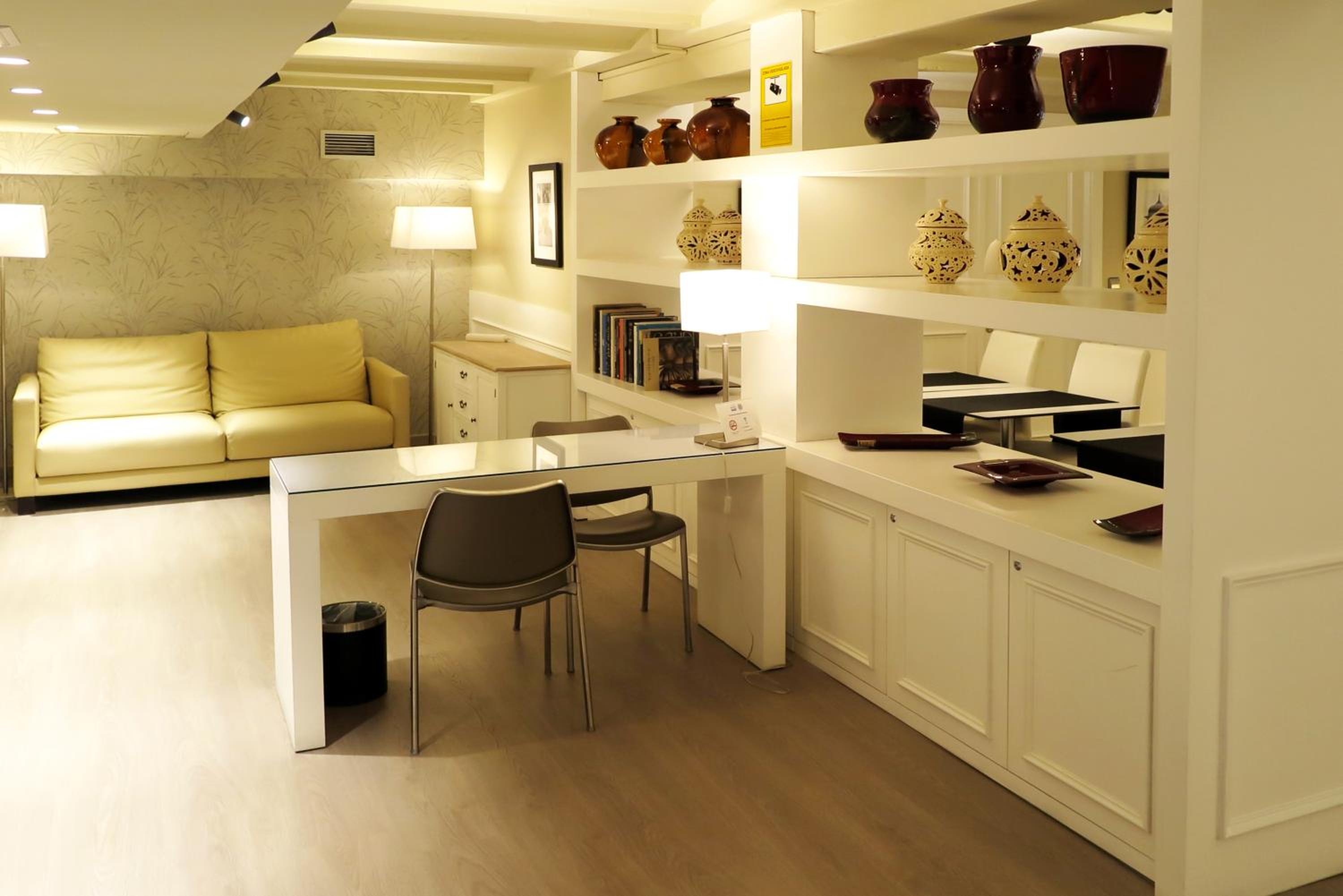 Serennia Exclusive Rooms