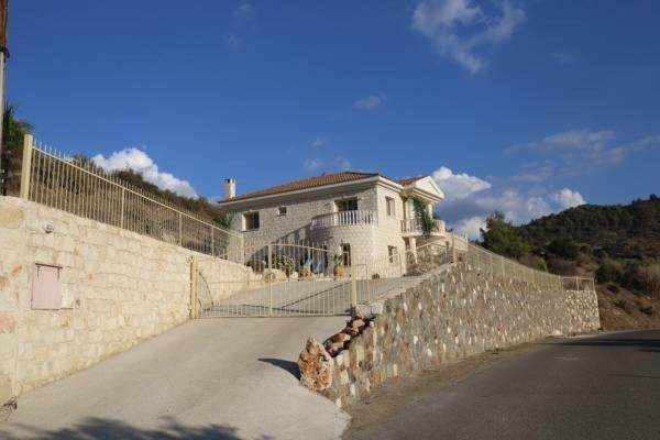 Hotel Villa Melyia - Image 1