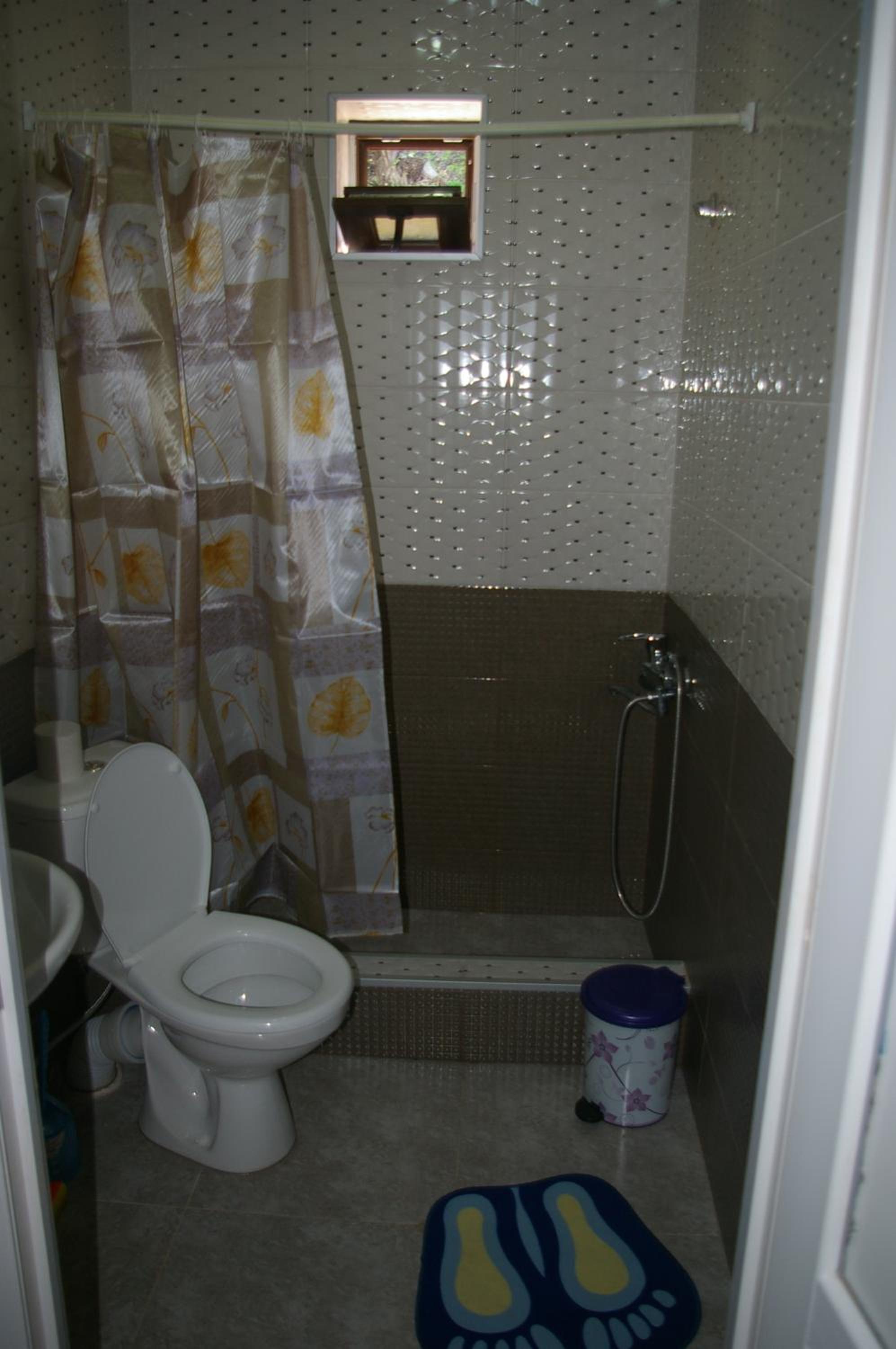 Photo 32
