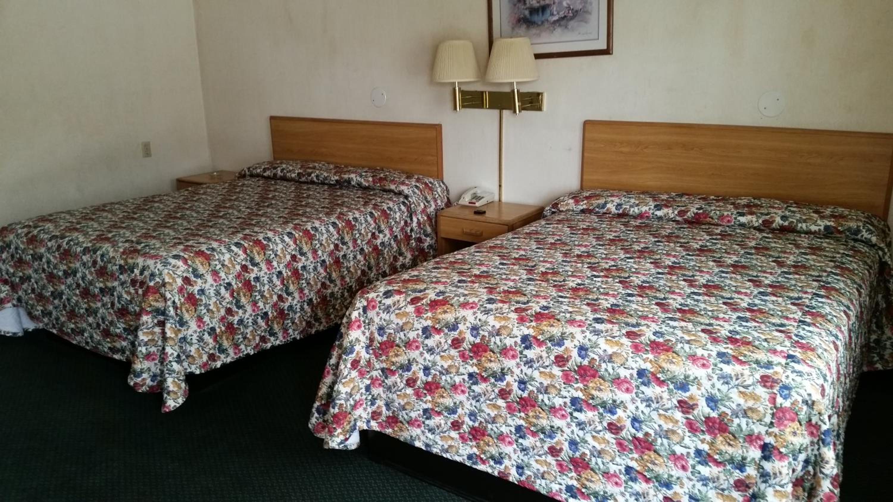 Economy Inn Motel - Property Image 33