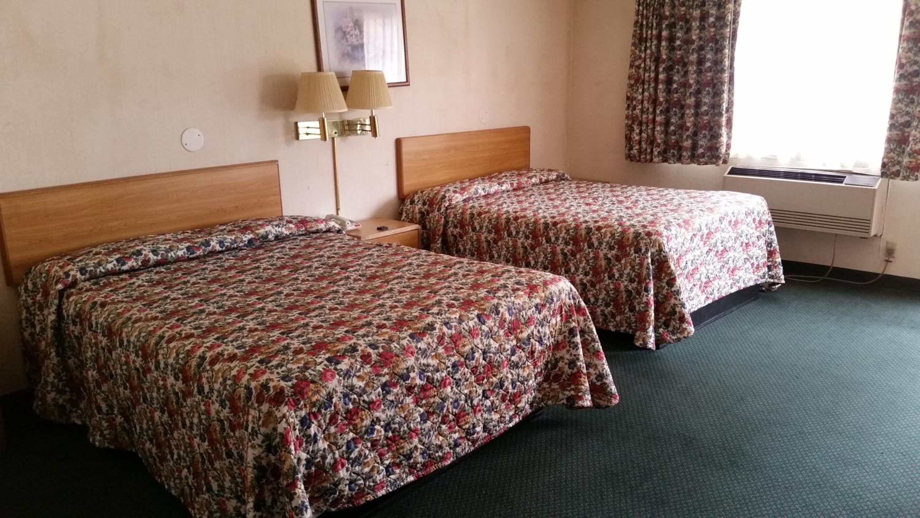 Economy Inn Motel - Property Image 32