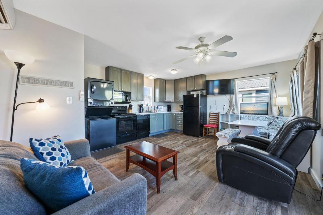 La Casita Azul by Youngs Suncoast