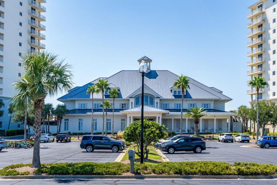 Beach Club 806A by Youngs Suncoast