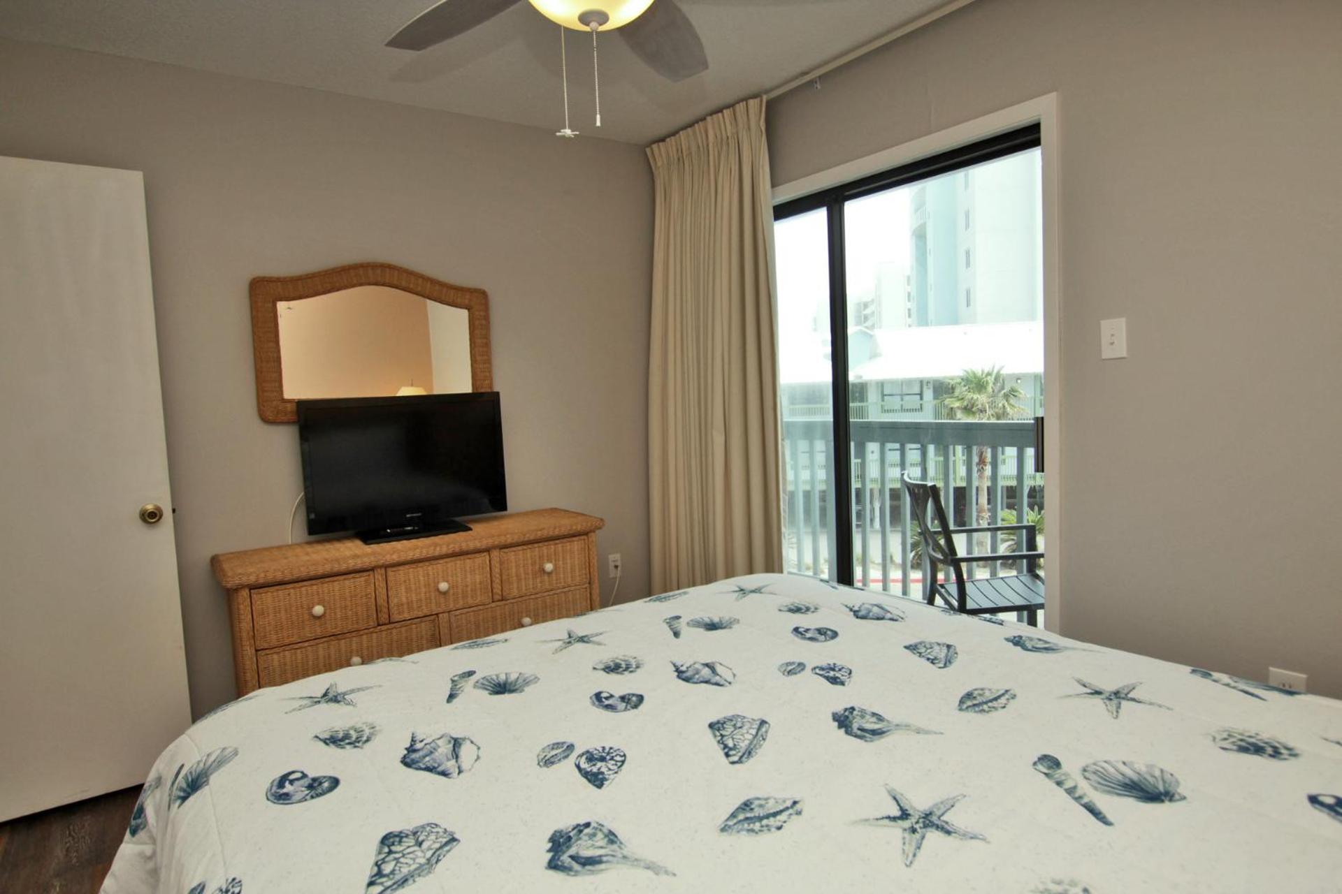 Ocean Reef 304 by Youngs Suncoast