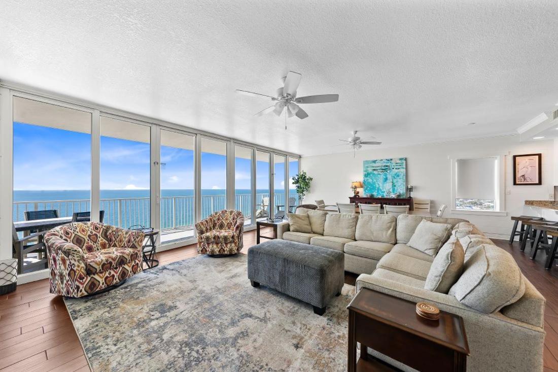 San Carlos Penthouse 5 by Youngs Suncoast
