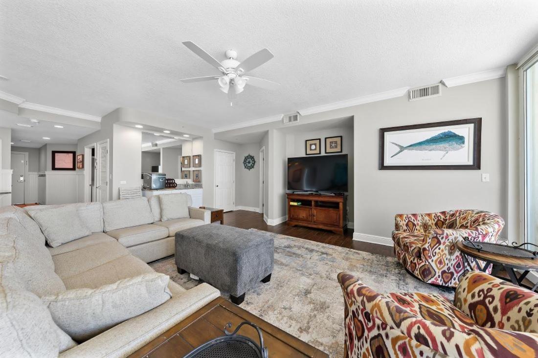 San Carlos Penthouse 5 by Youngs Suncoast