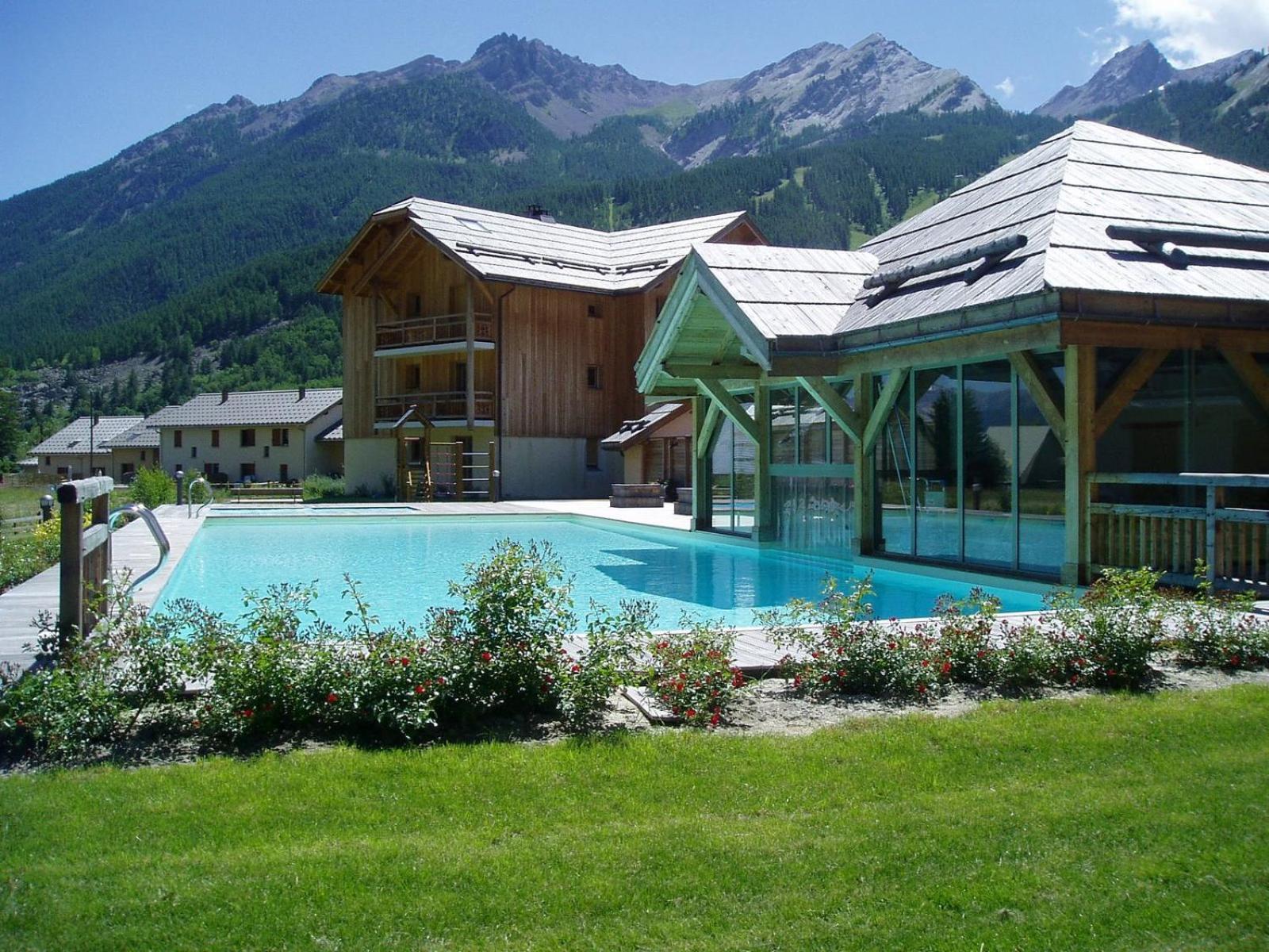 Apartment in Chalet Chamoissiere view 2