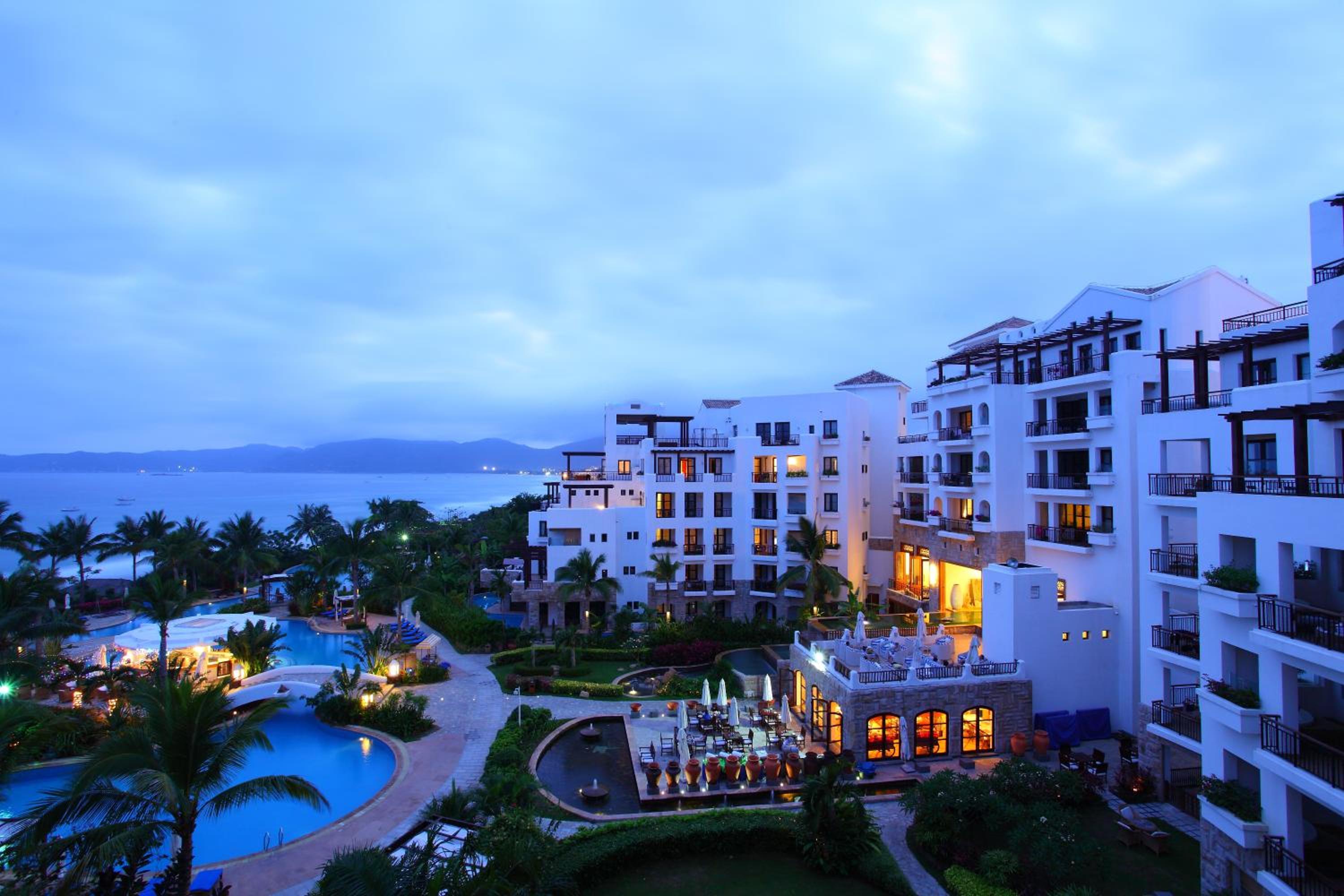 Aegean Suites Sanya Yalong Bay Resort