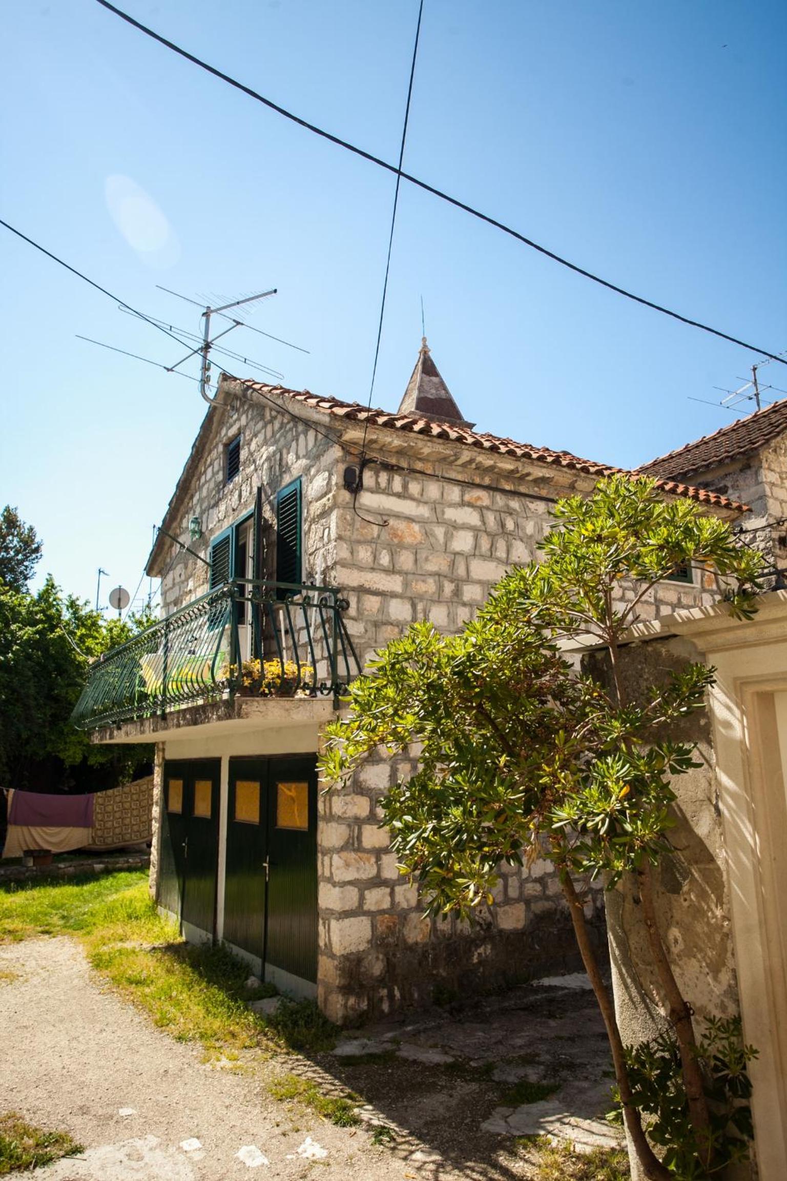 Guesthouse Ana Trogir Old Town