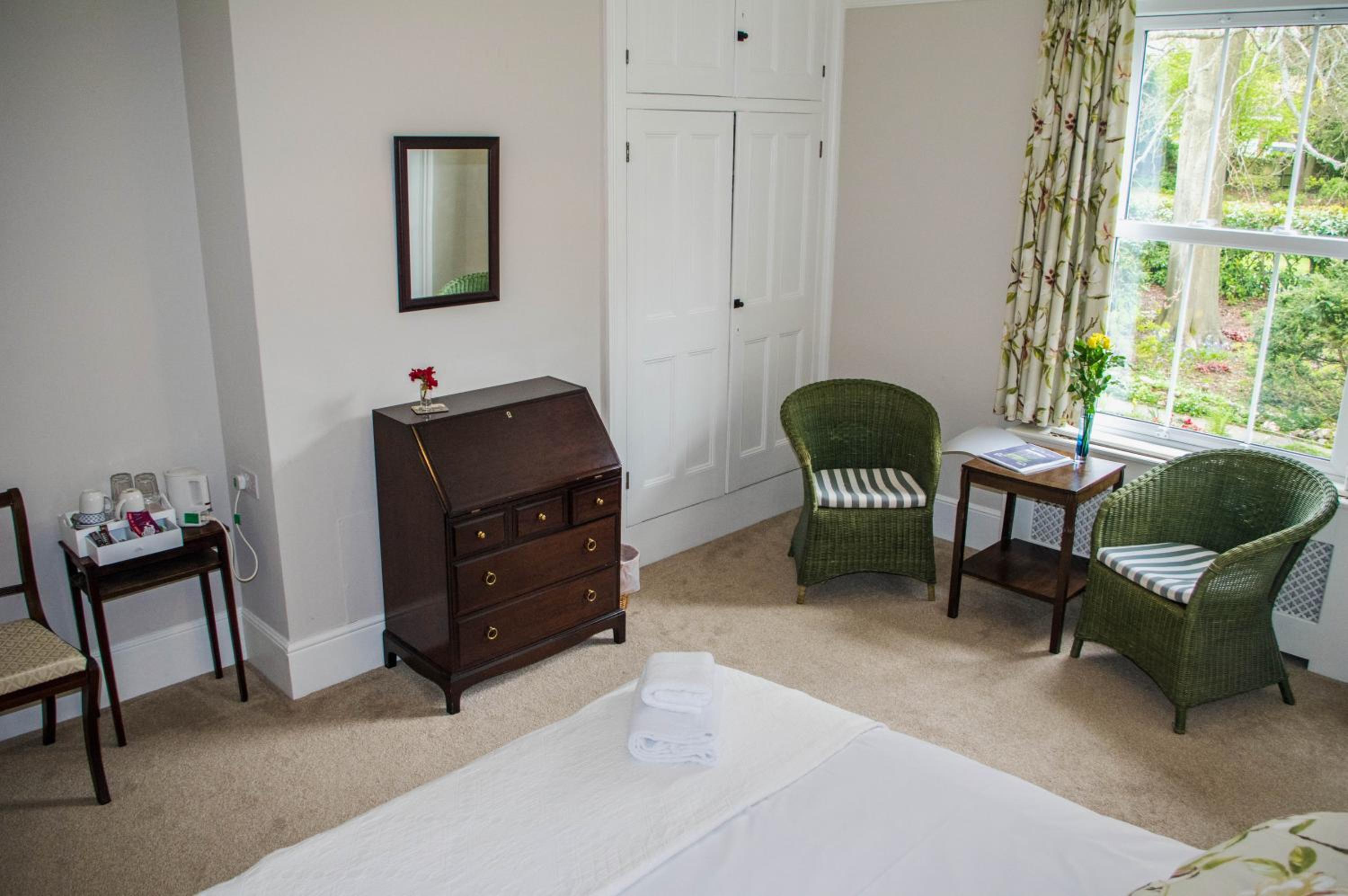 Claridge House Retreat Centre Including Vegetarian Or Vegan Breakfast