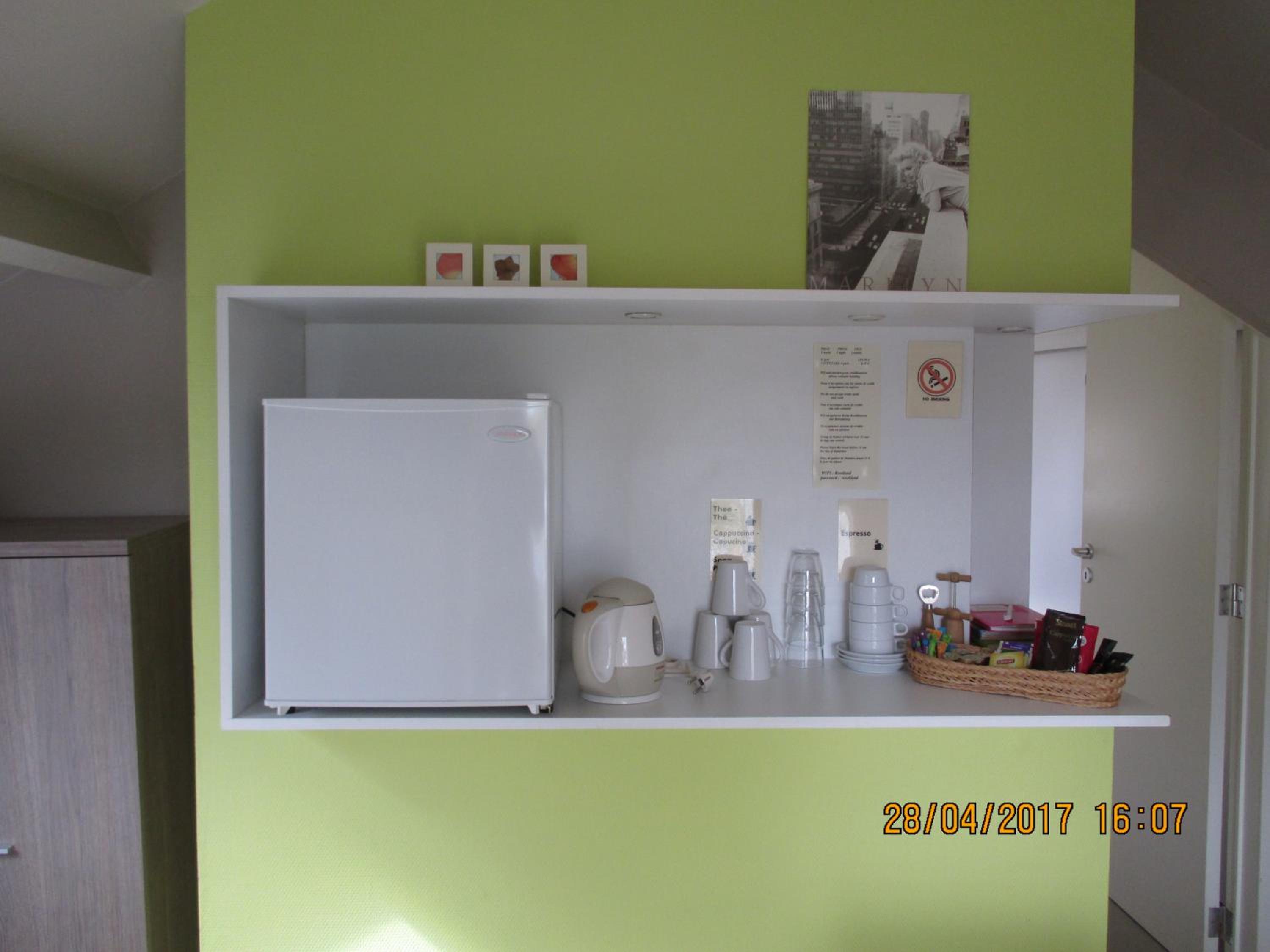 B&B Roseland