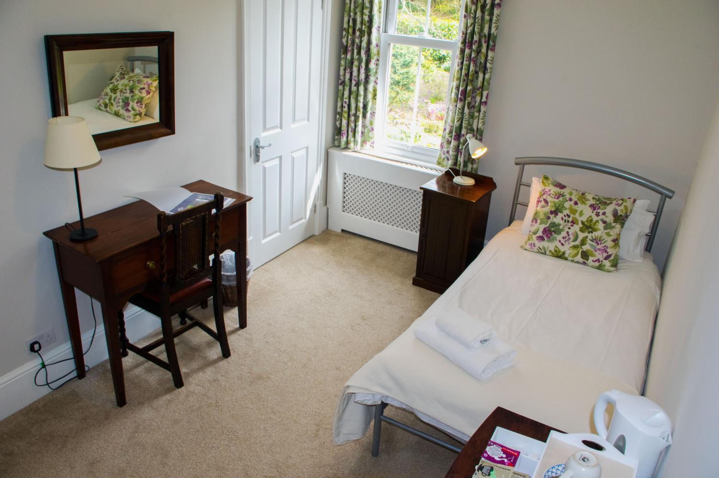 Claridge House Retreat Centre Including Vegetarian Or Vegan Breakfast