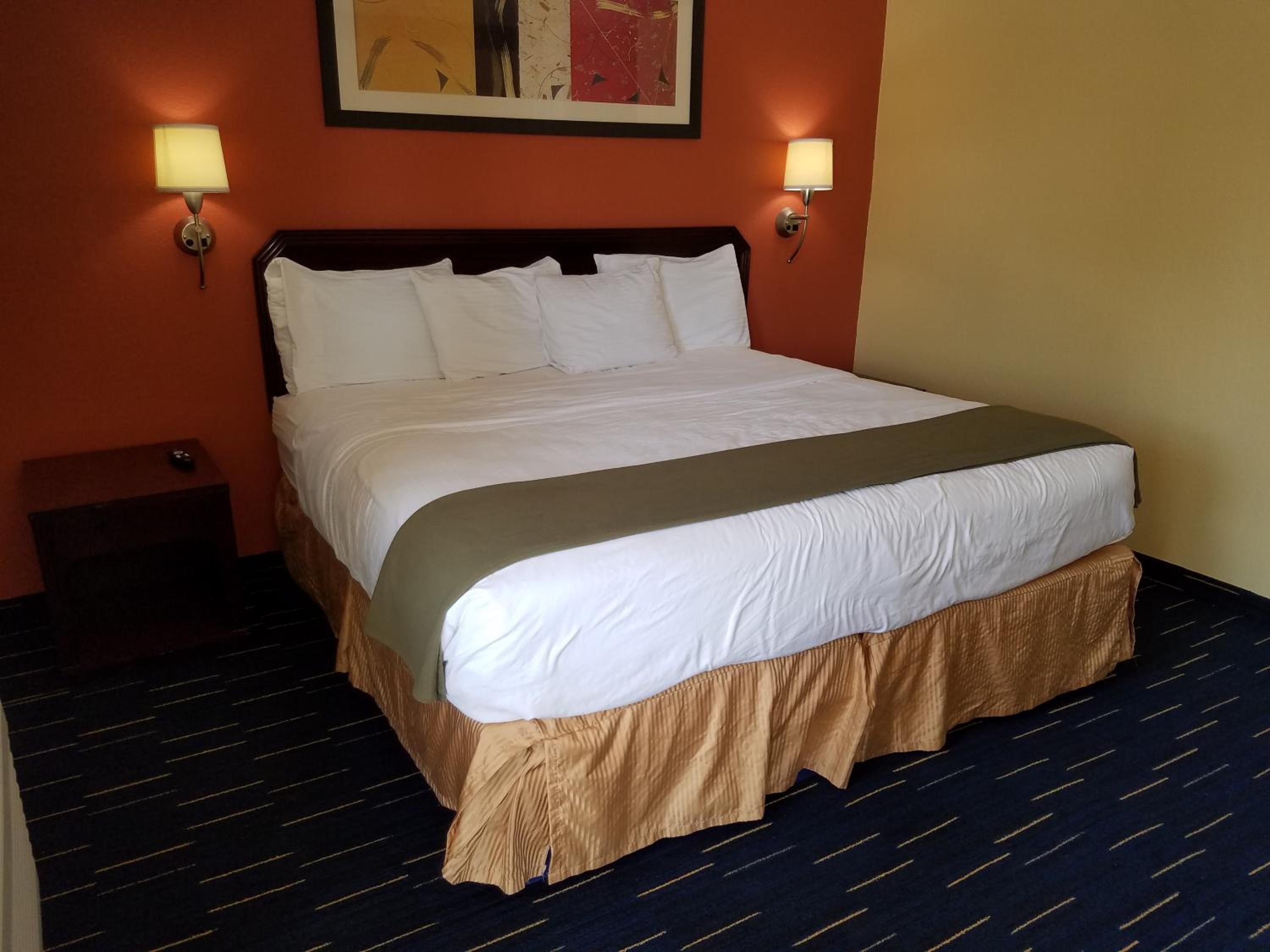 Country Inn Sterling