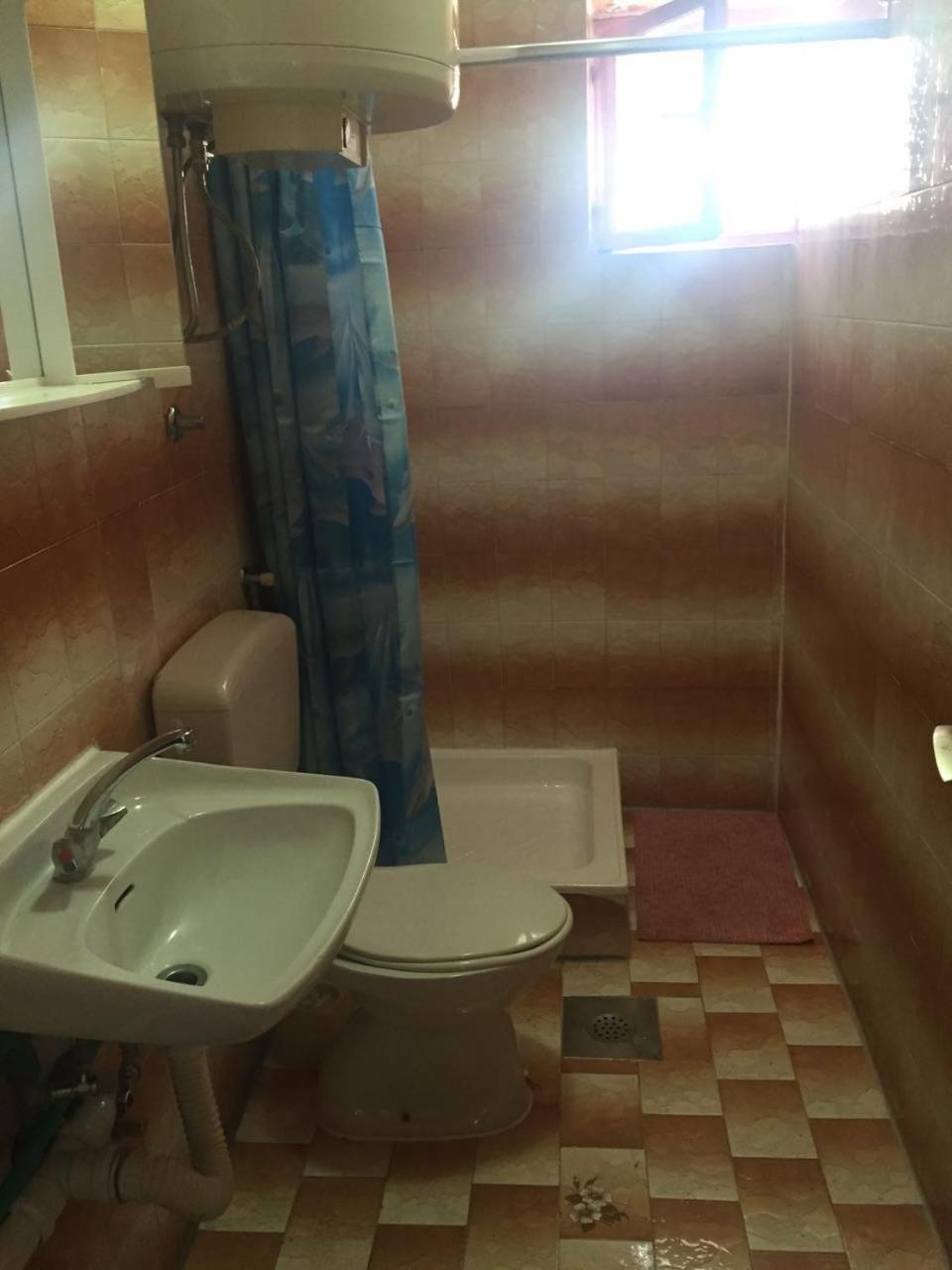 Photo 32