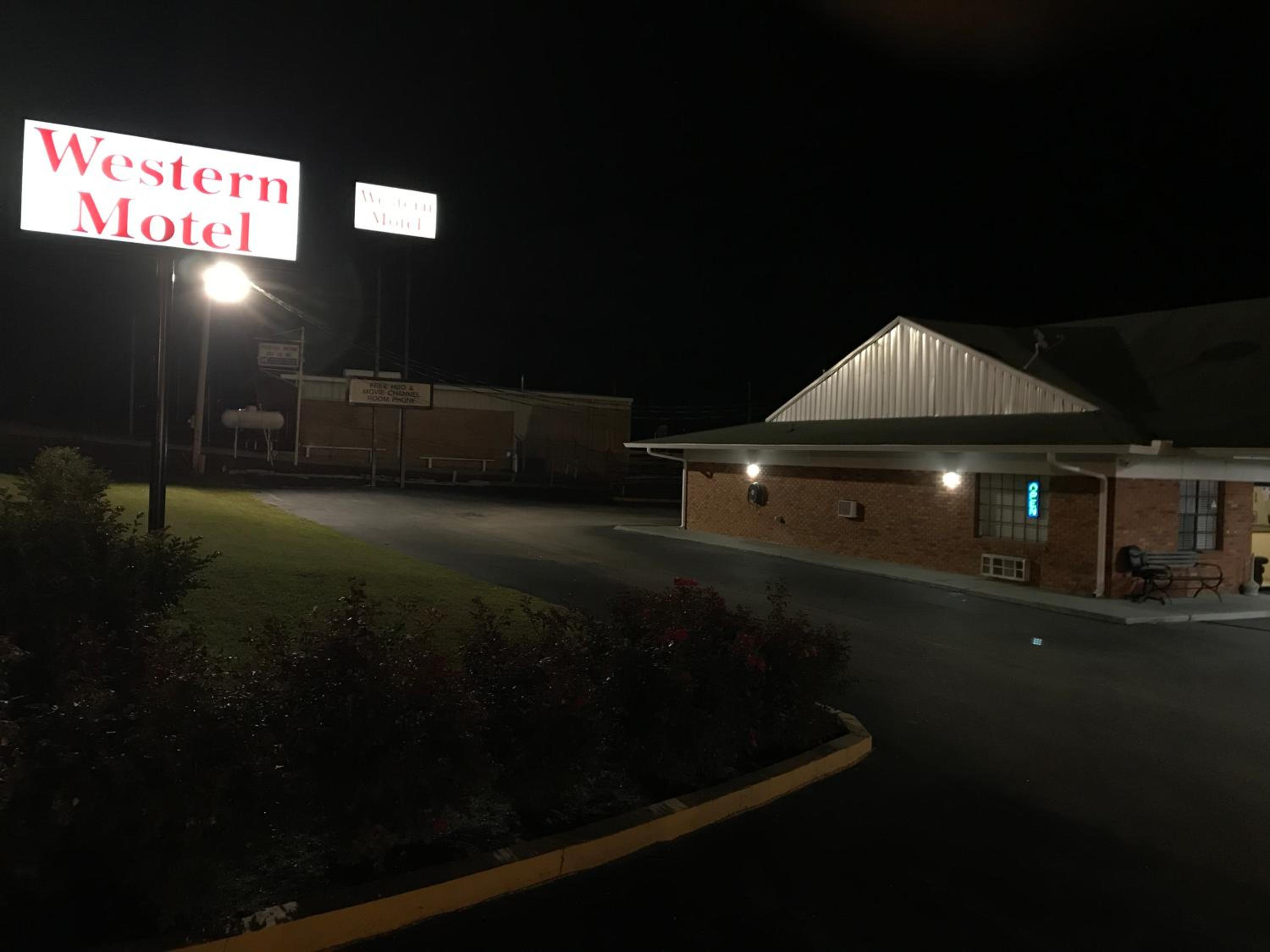 Western Motel - Prentiss
