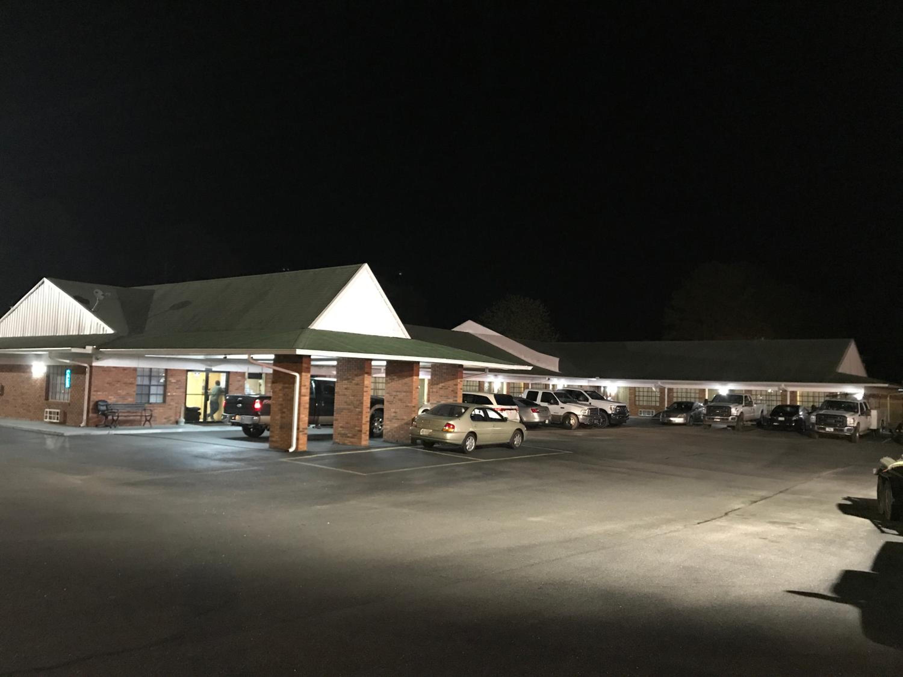 Western Motel - Prentiss