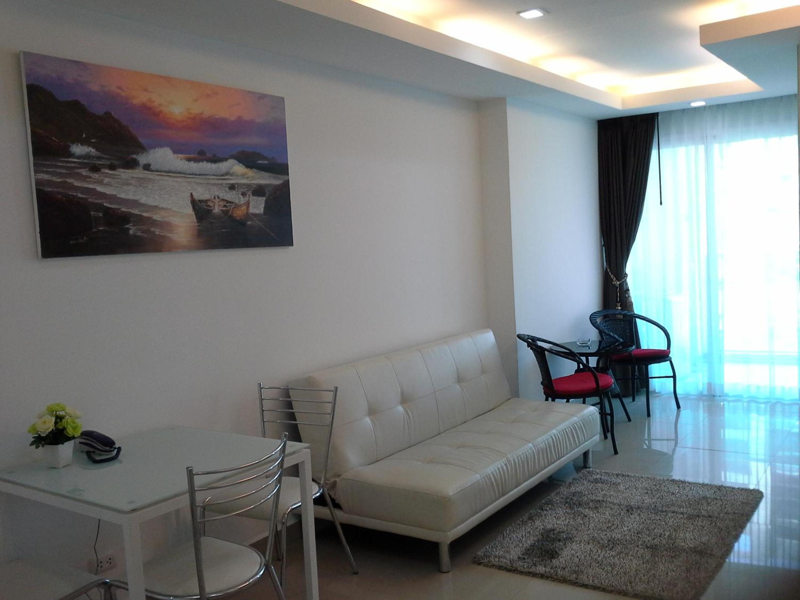 Cosy Beach View Apartments