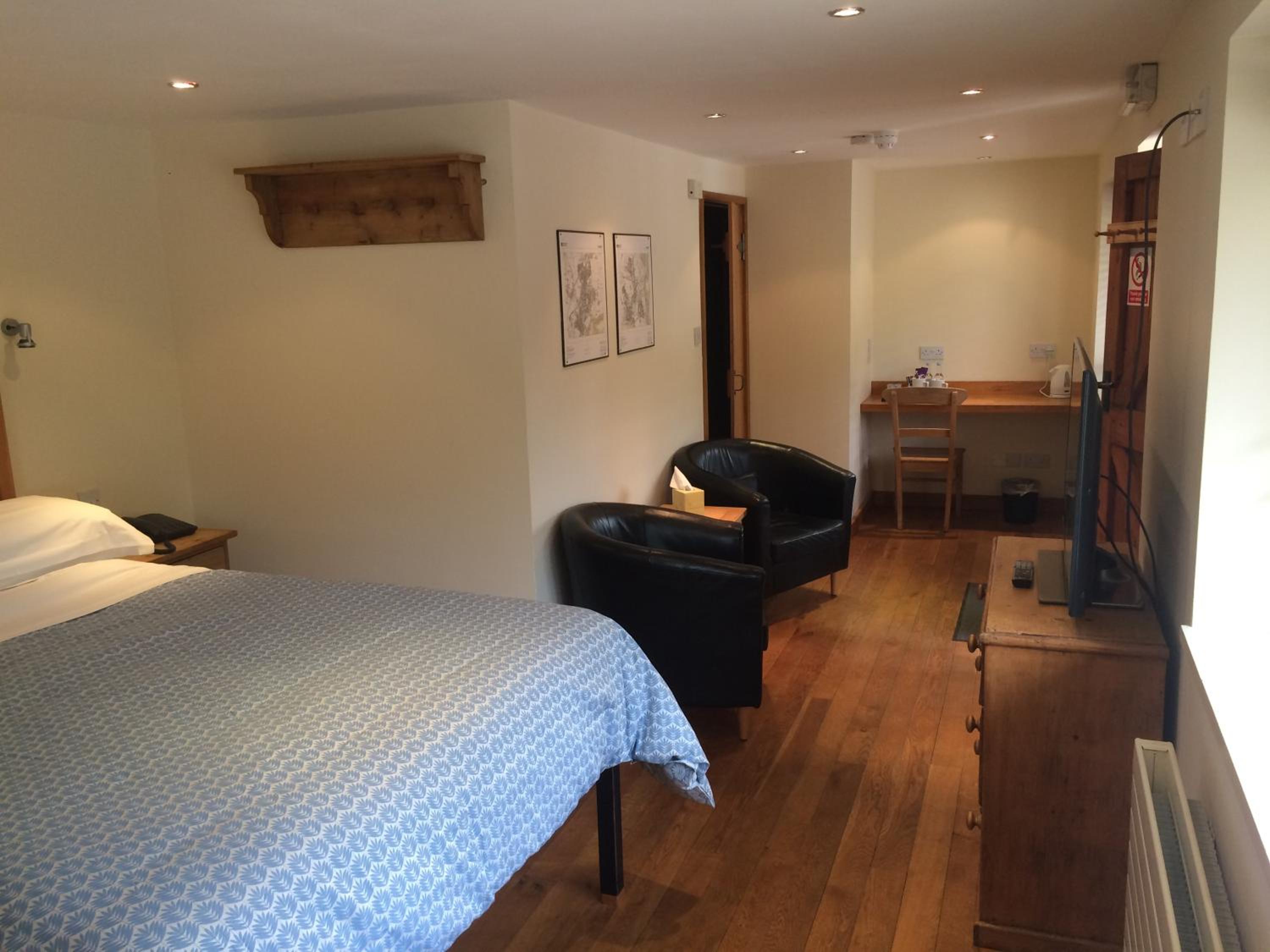 The Saracens Head Inn