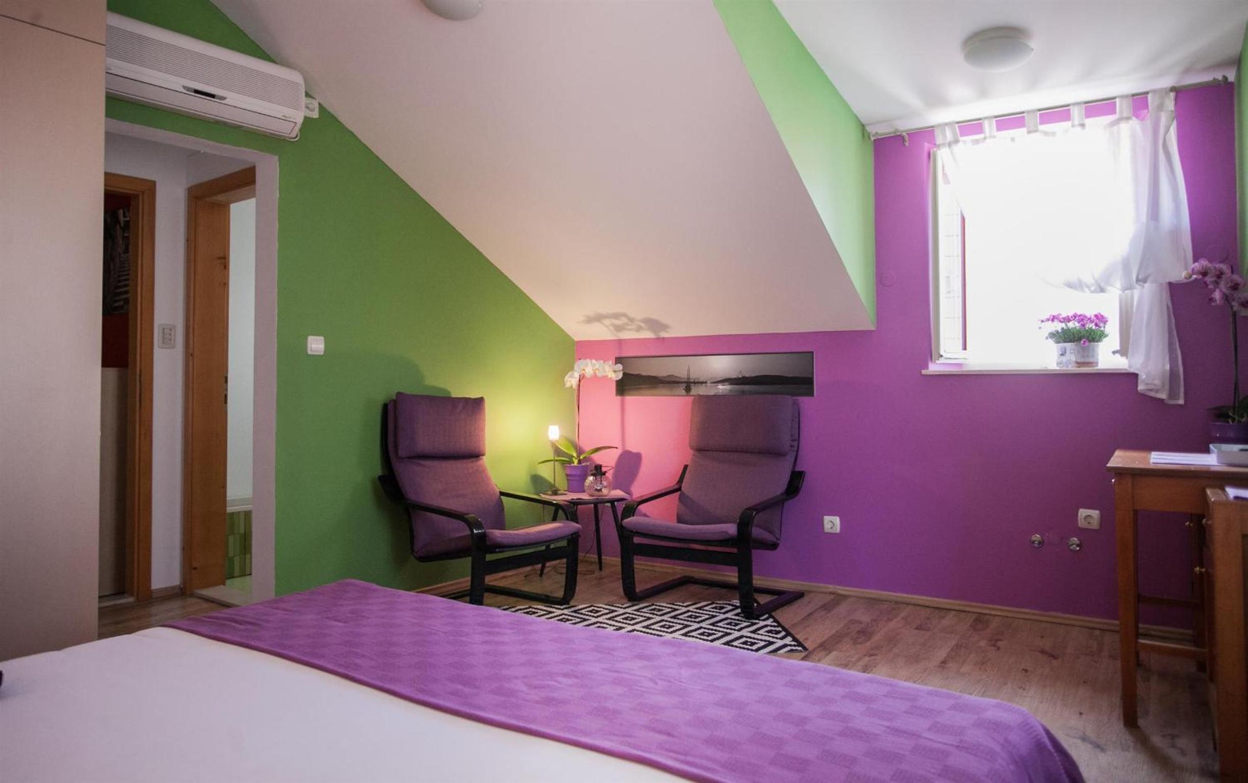 Apartment & Room Ursa