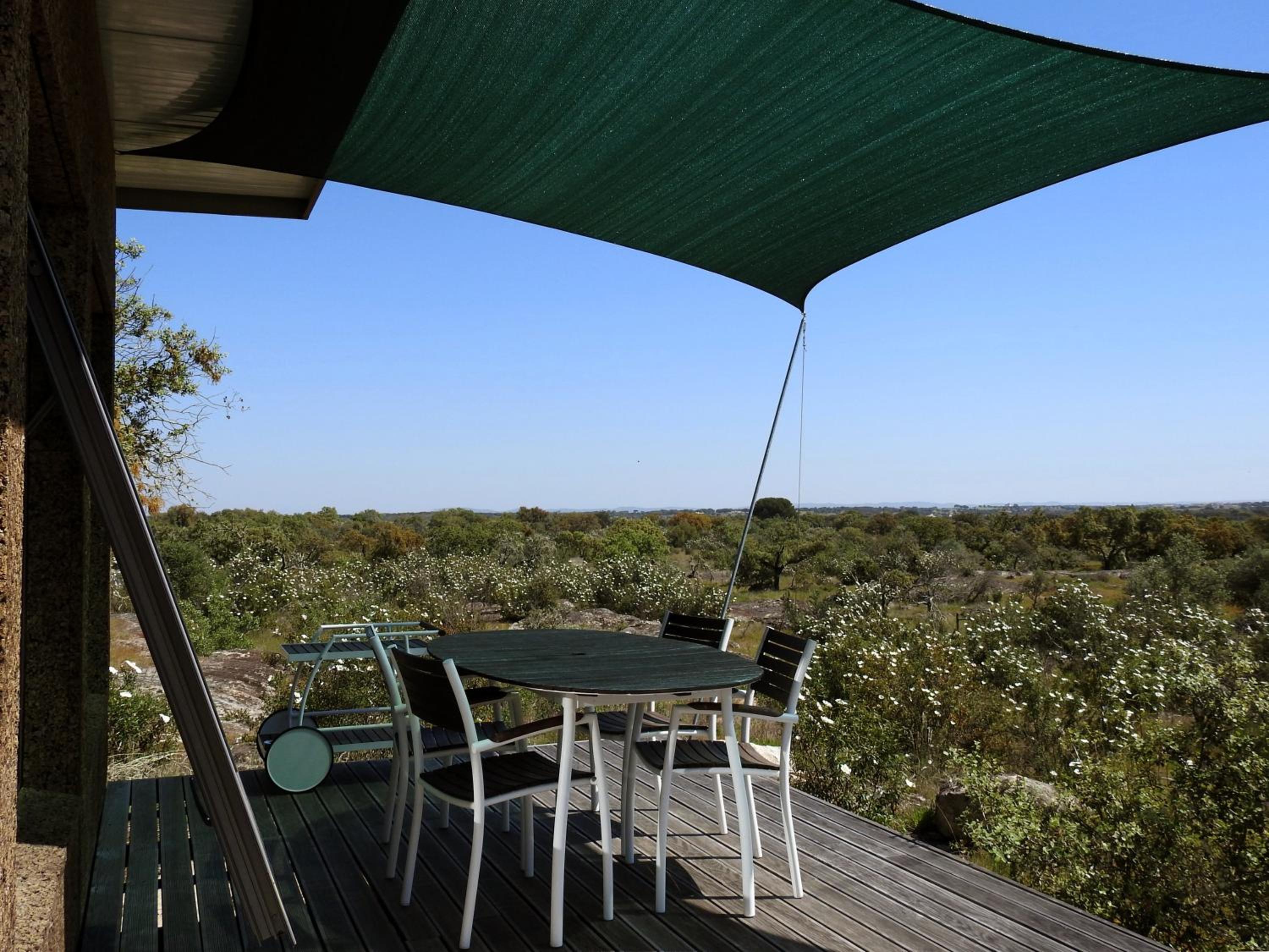 Bubulcus and Bolotas - Off Grid Nature Holiday Home view 2
