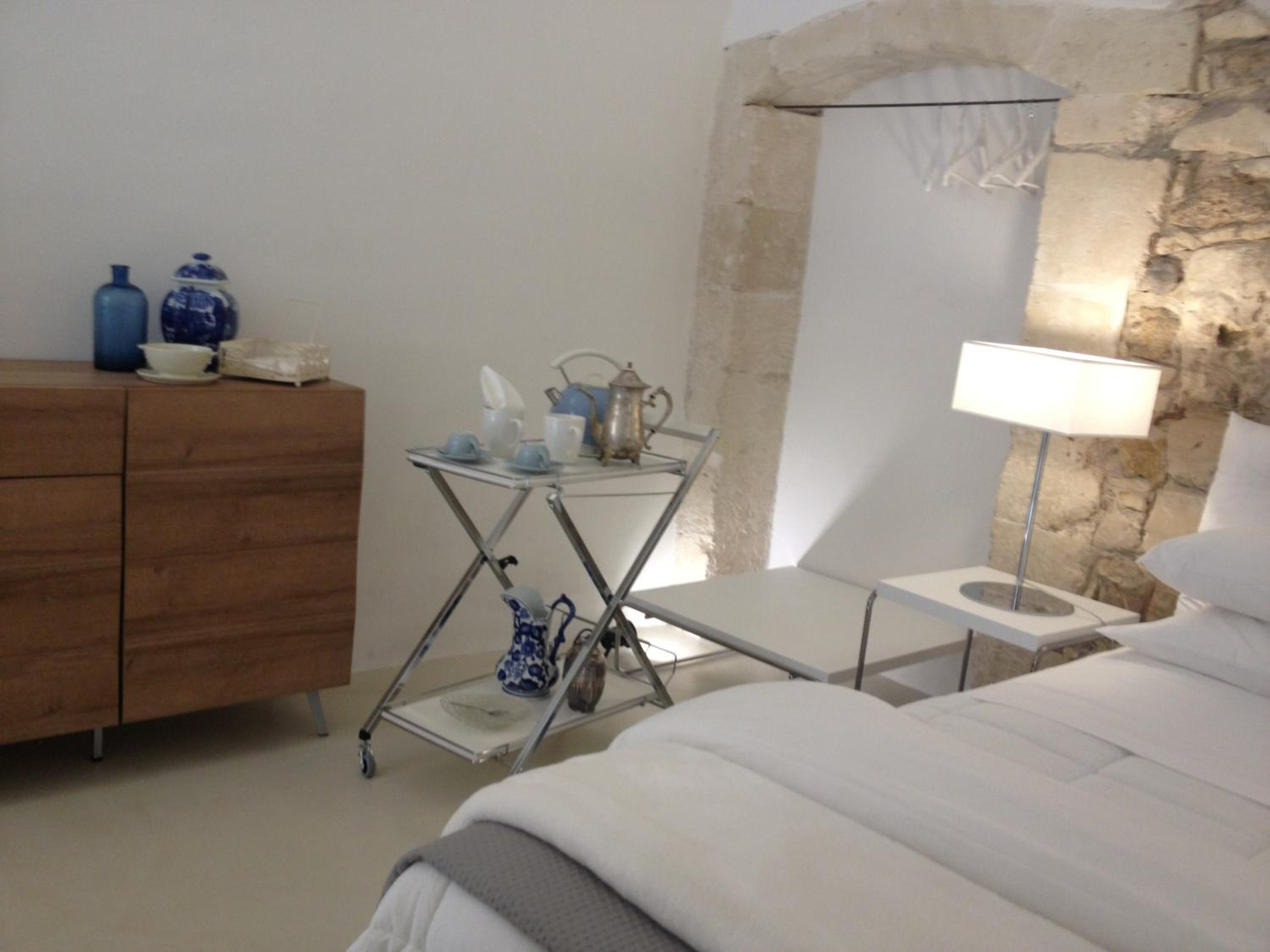Ortigia Family House