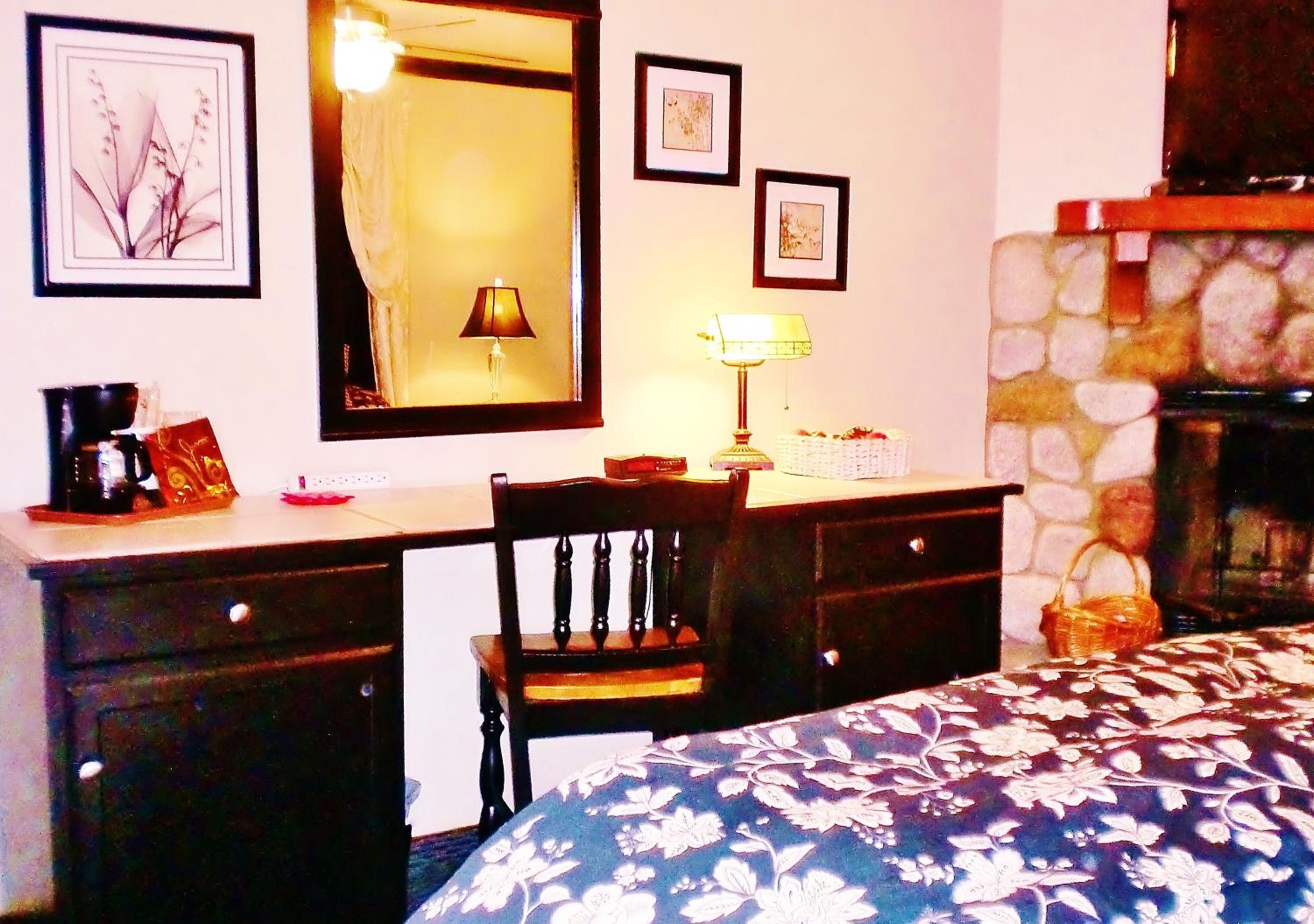 The North Shore Inn