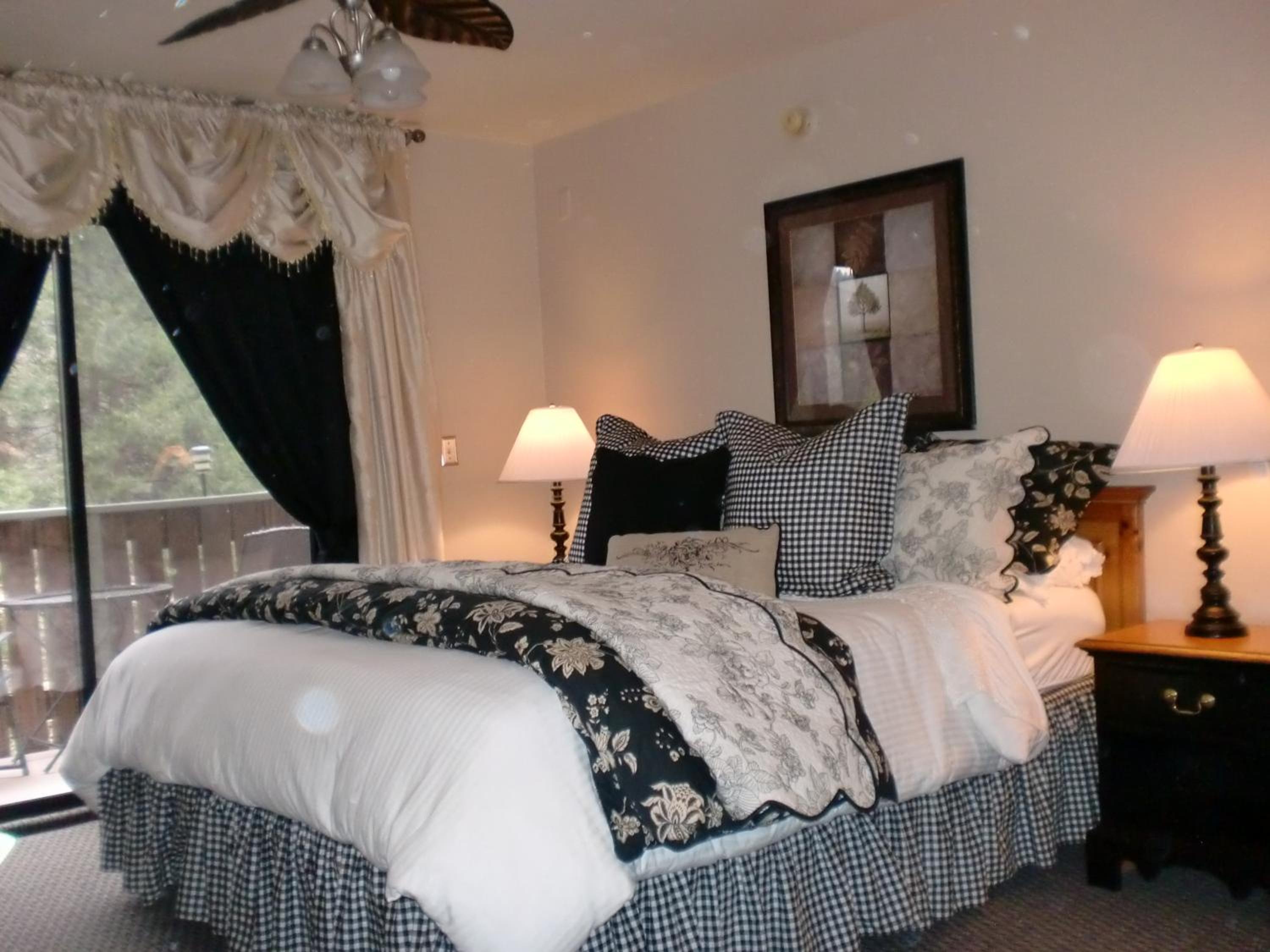 The North Shore Inn