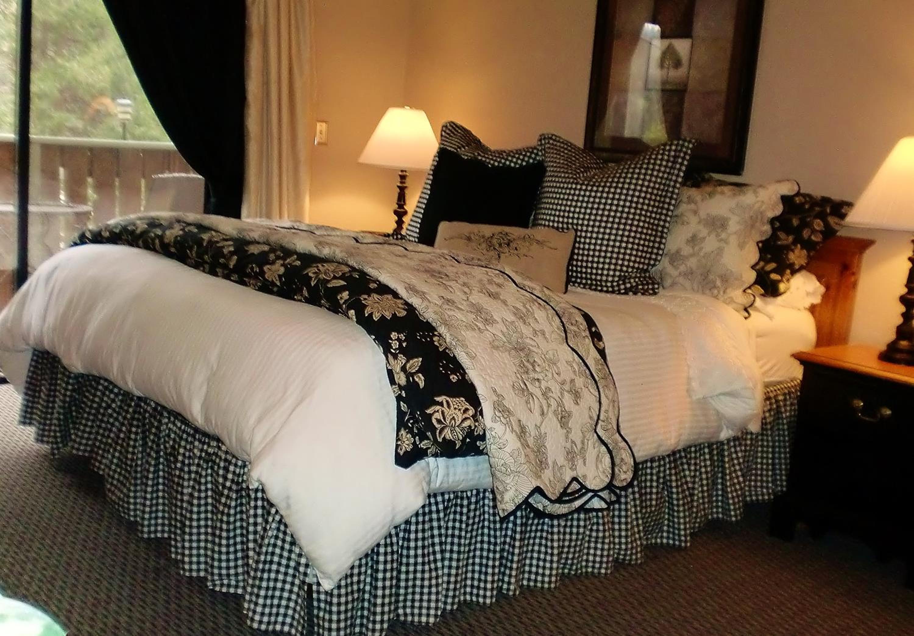 The North Shore Inn