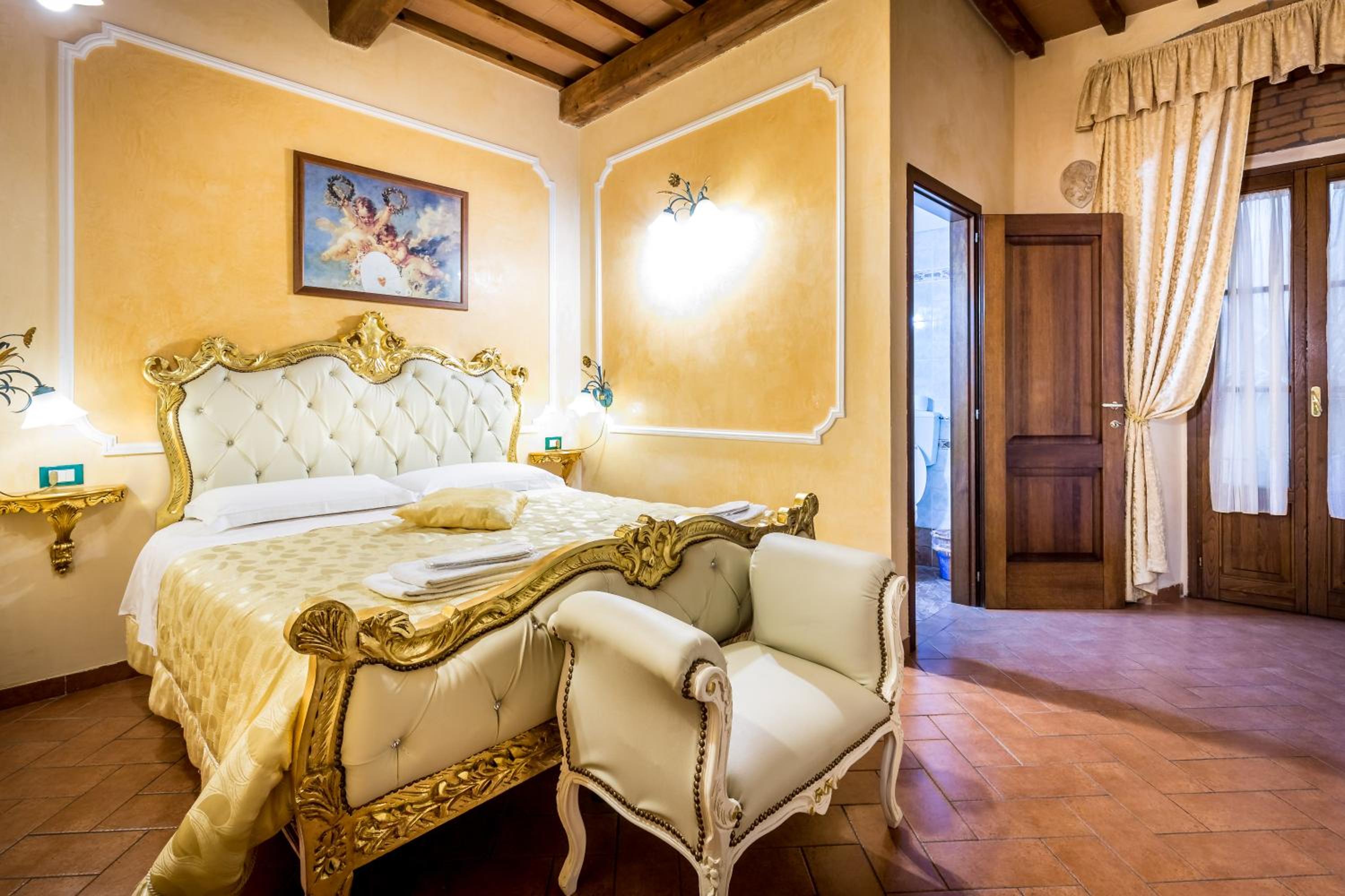 Katti House - Florence's center
