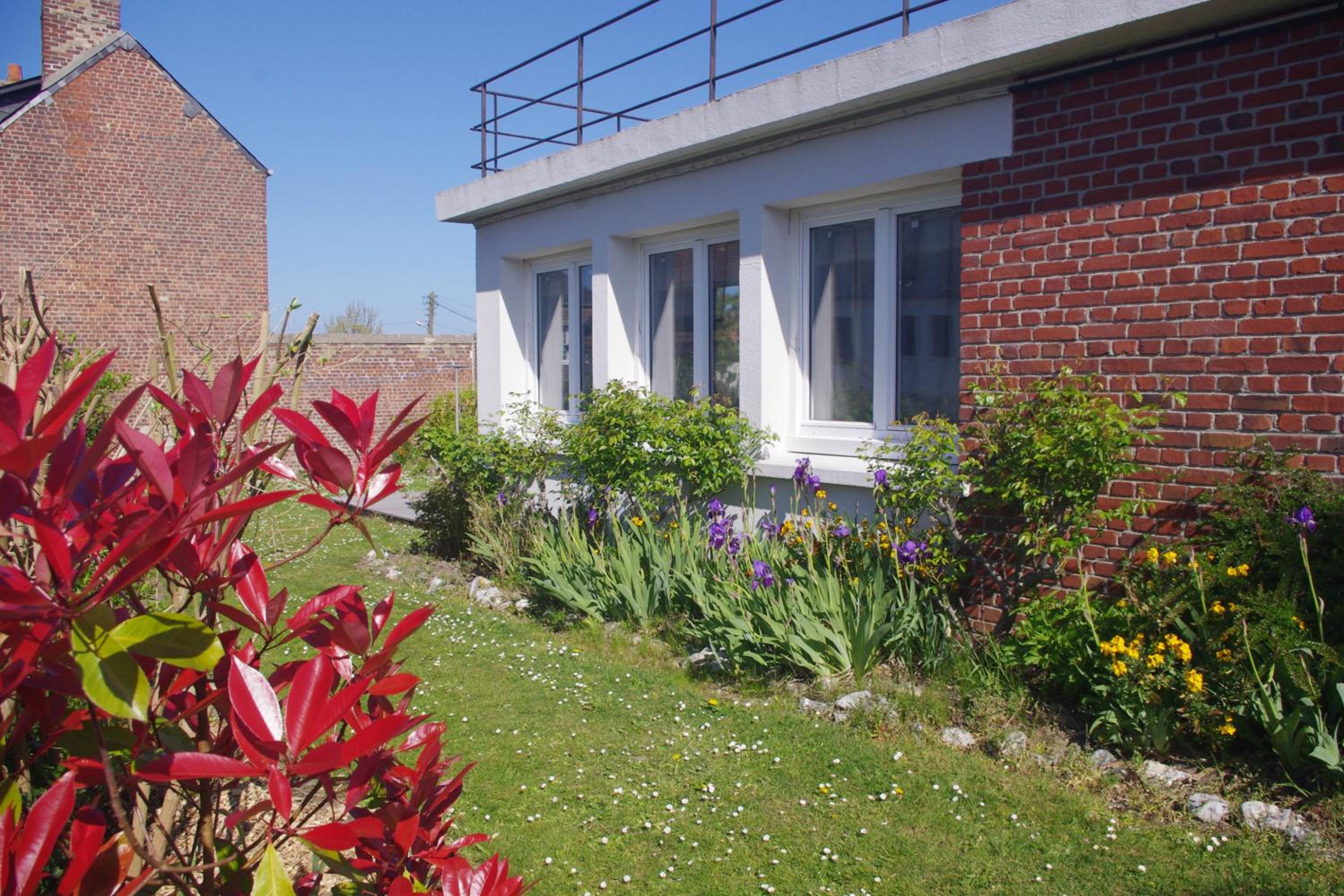 Studio rez-de-jardin view 4
