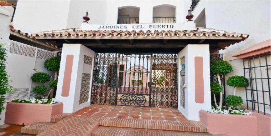 Jardines Del Puerto