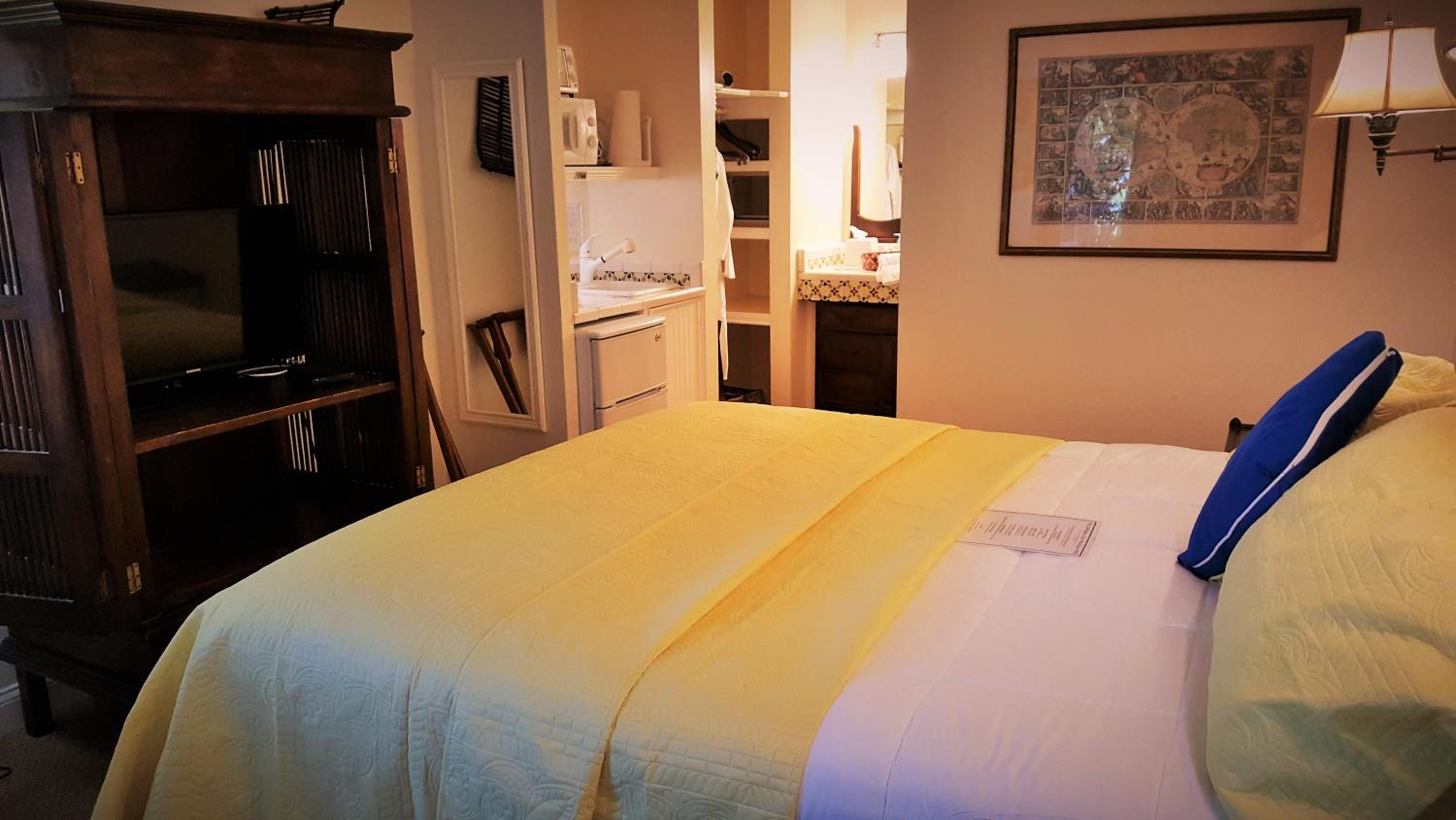 Vero Beach Vacations - The Caribbean Court Boutique Hotel - Property Image 9