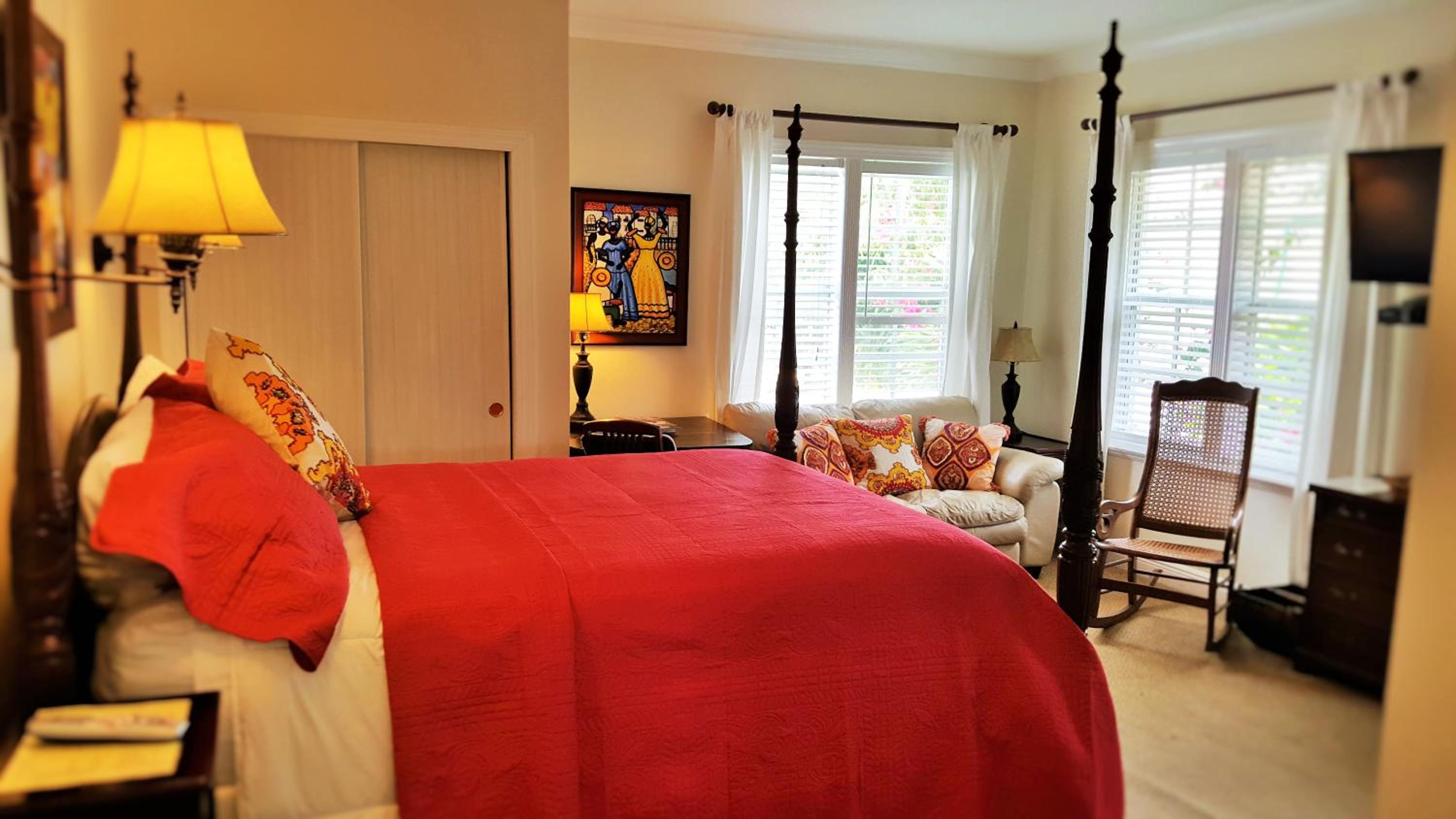 Vero Beach Vacations - The Caribbean Court Boutique Hotel - Property Image 7