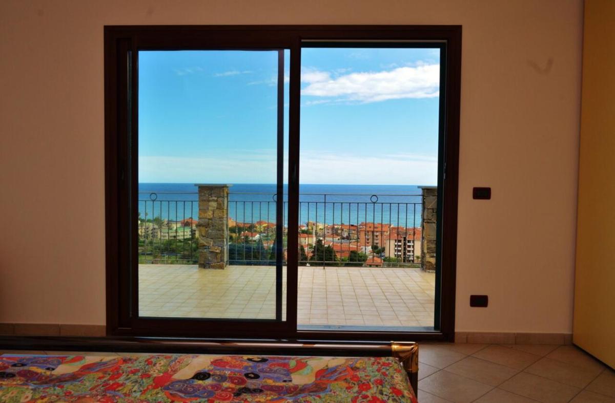 Villa Nemo view 4