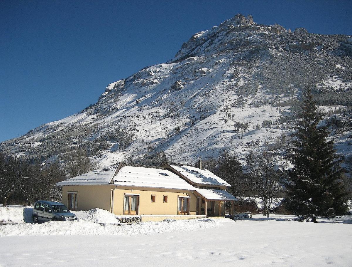 Photo 12