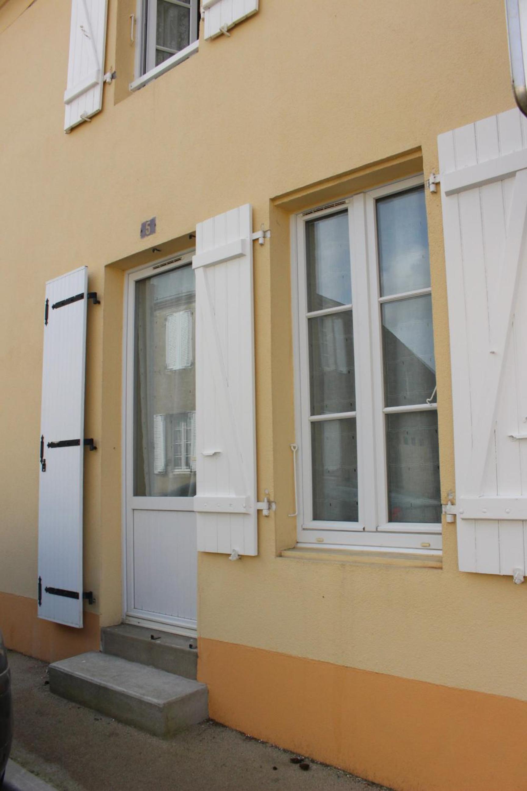 maison de bourg view 2