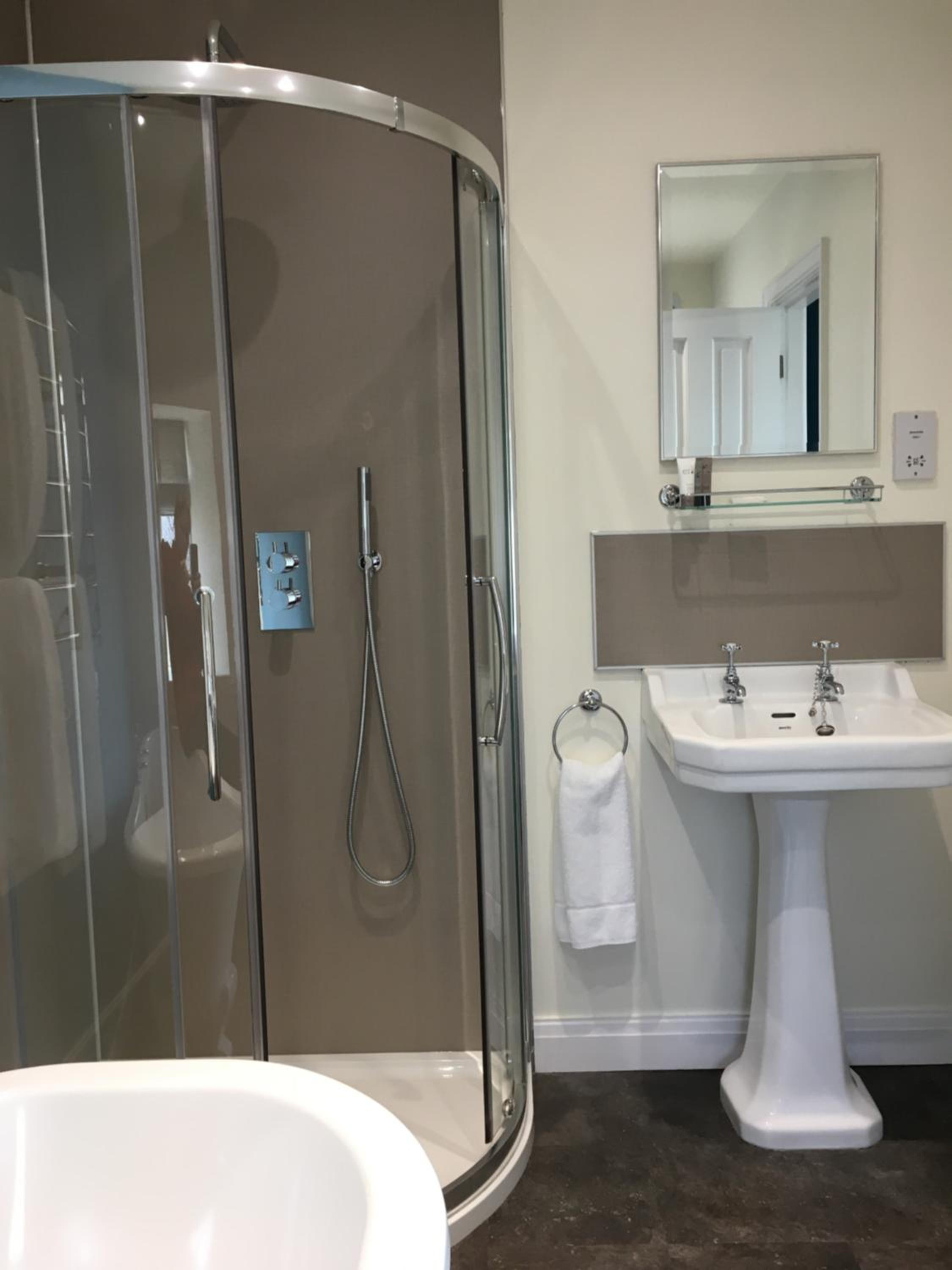 The Hideaway At Windermere (Adults only)
