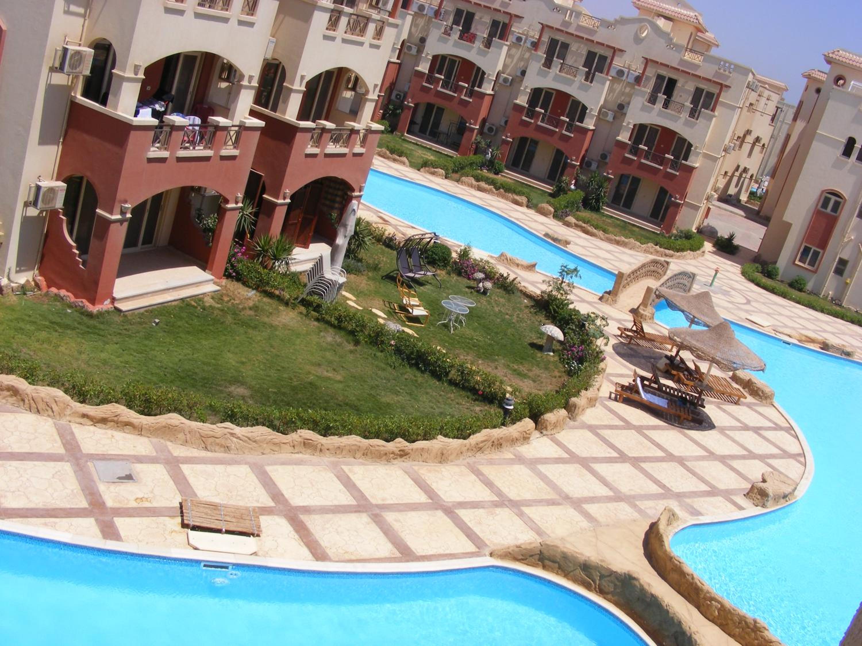 Ain Sokhna Vacations - La Sirena Hotel  Resort - Families only - Property Image 2