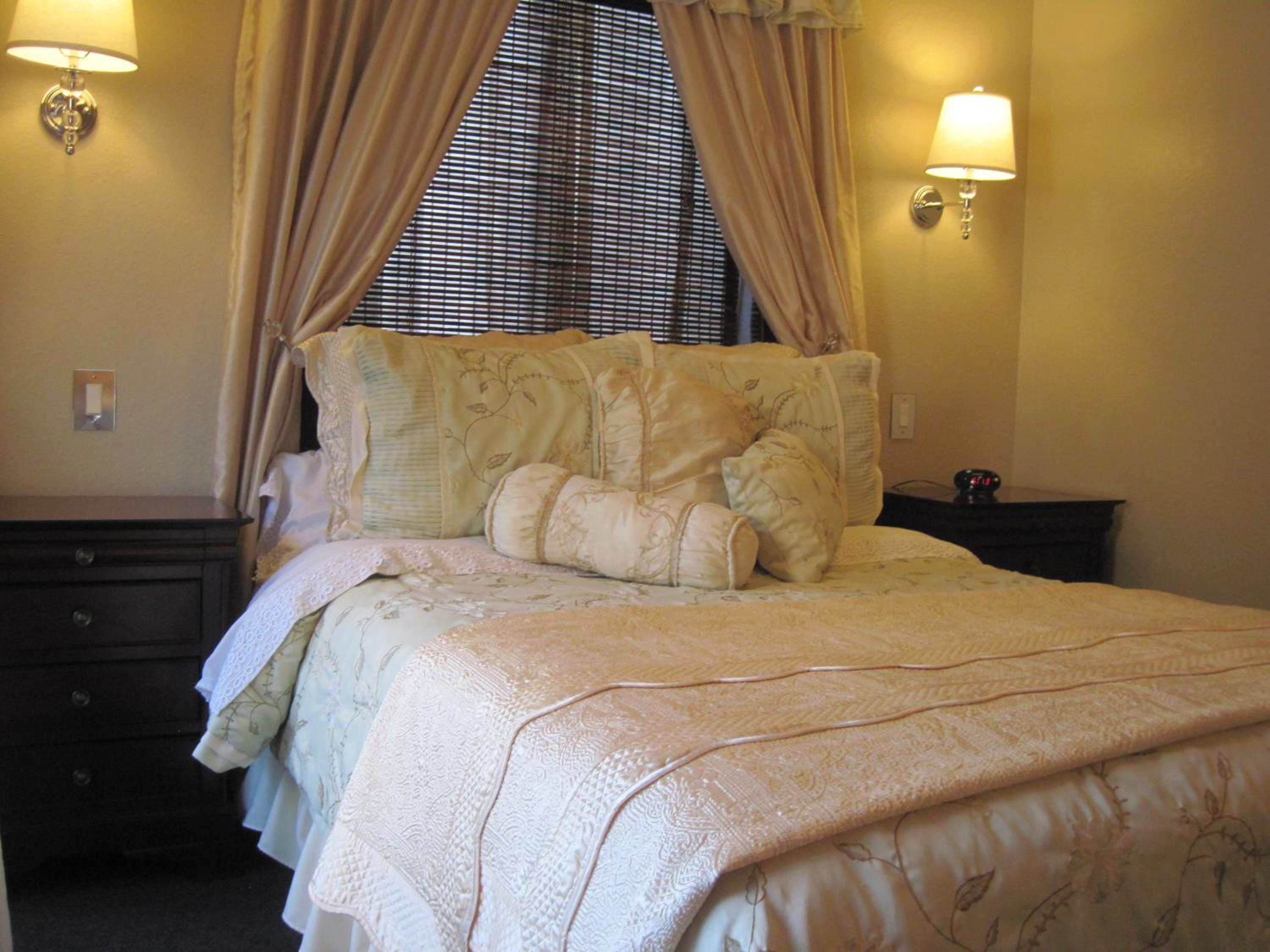 The North Shore Inn