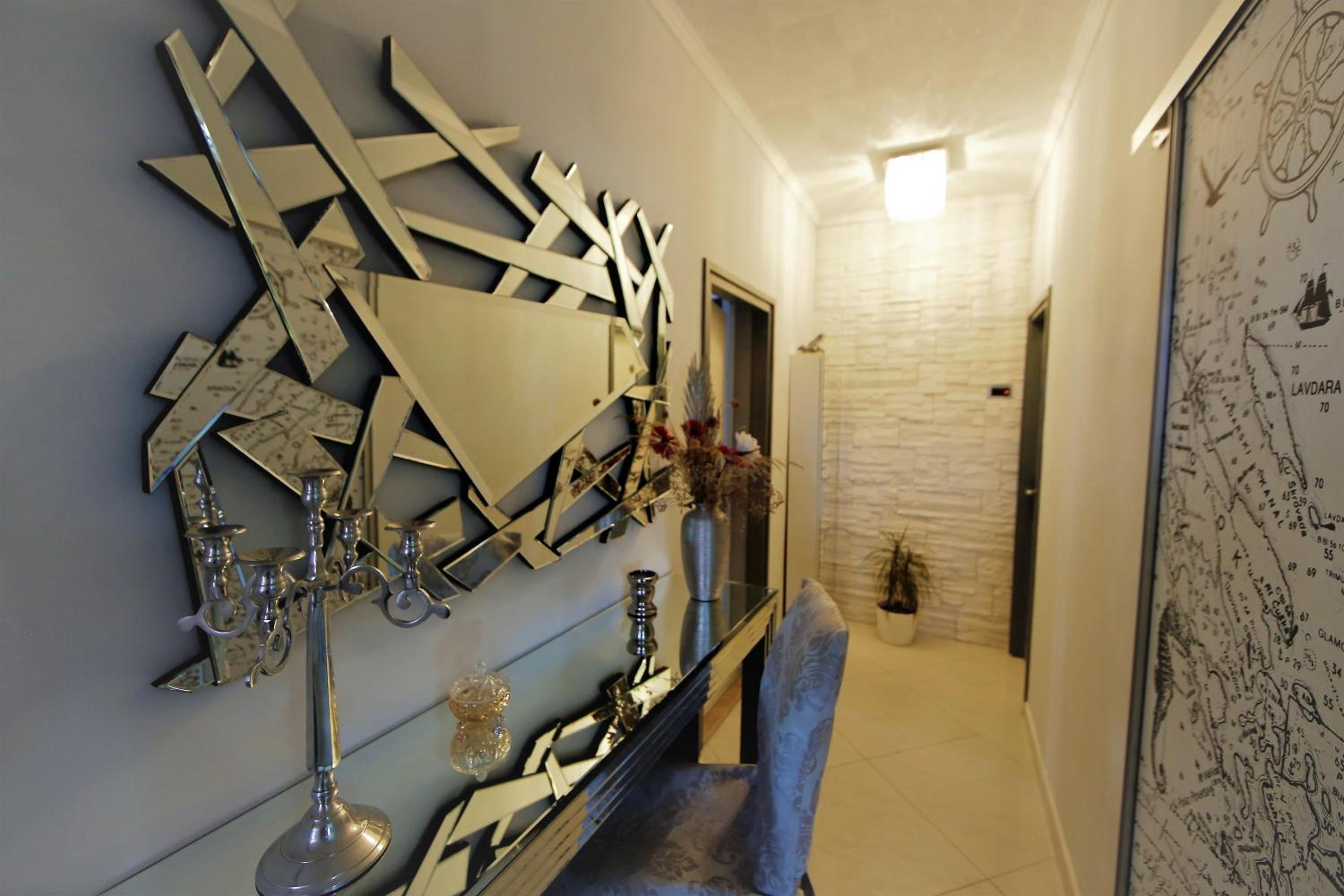 Photo 45