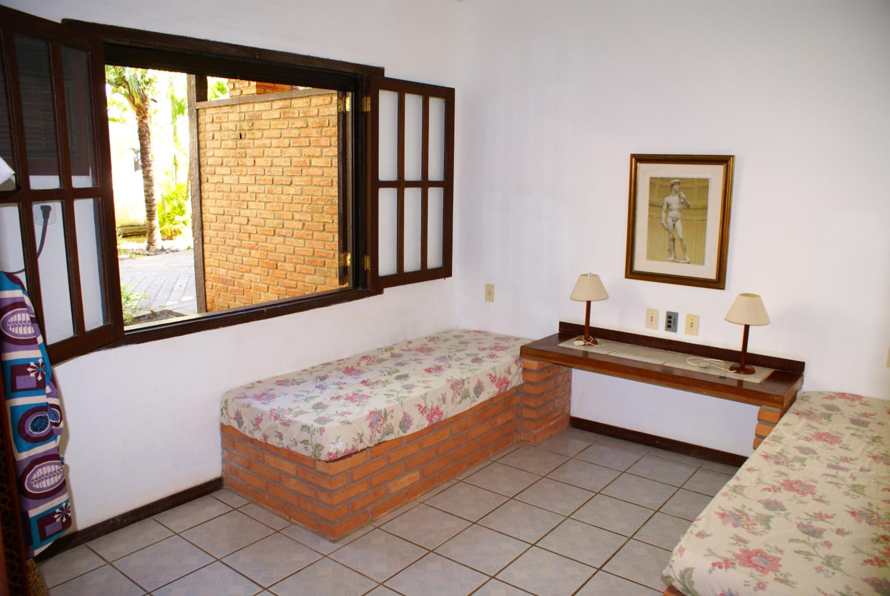 Bela casa de 4 suítes em Geribá