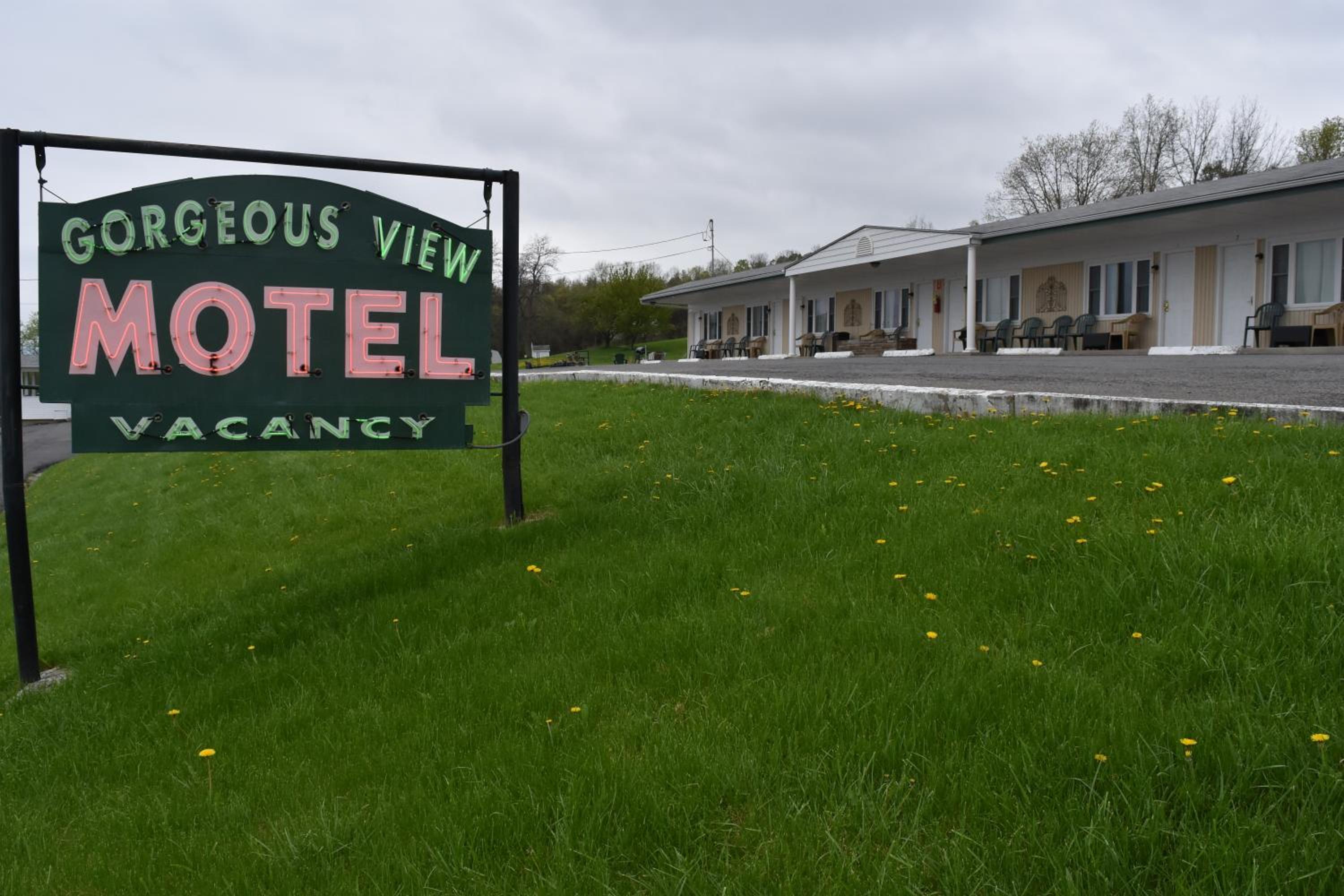 Gorgeous View Motel view 5