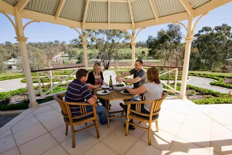 Brice Hill Country Lodge